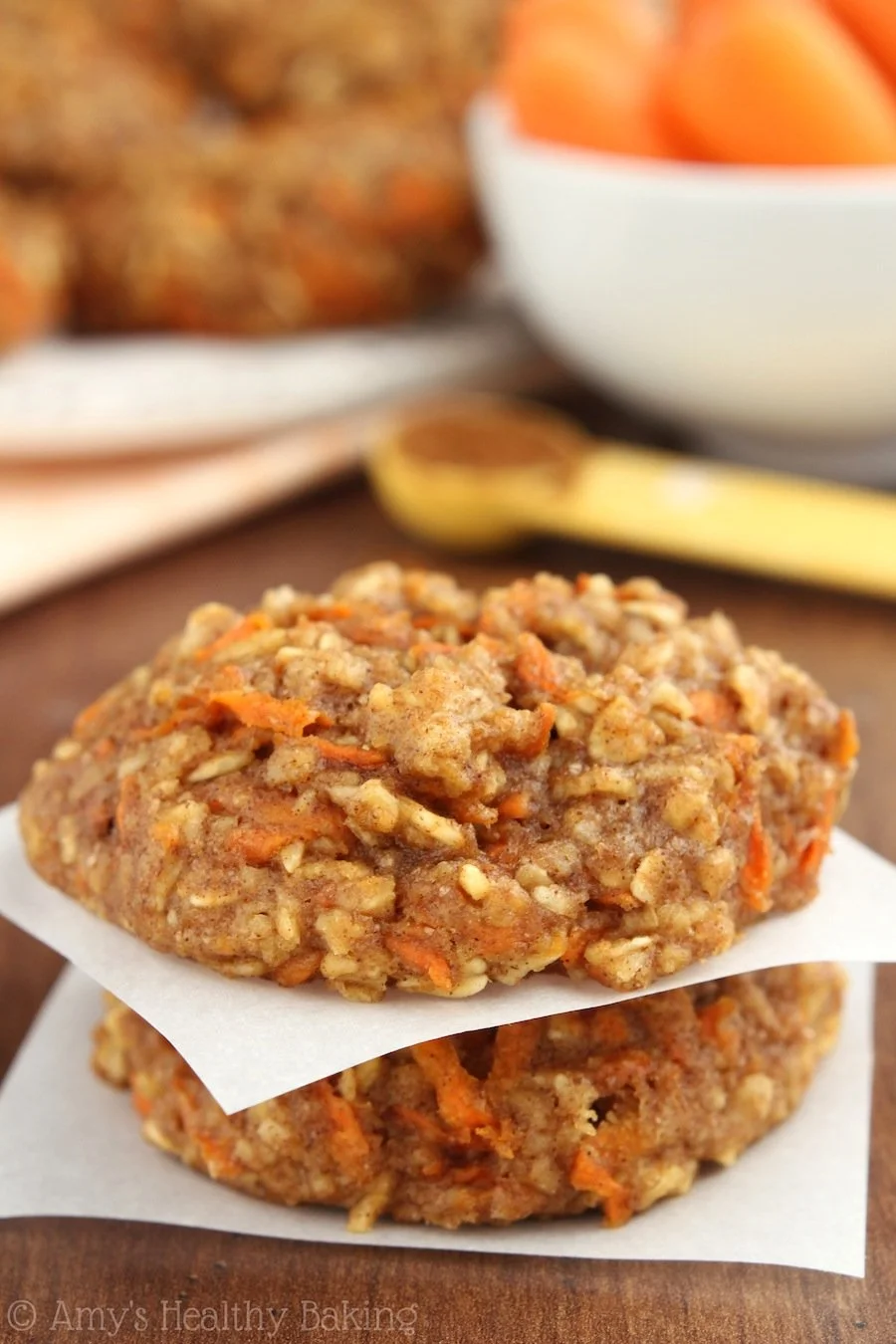 Healthy Carrot Cake Oatmeal Cookies