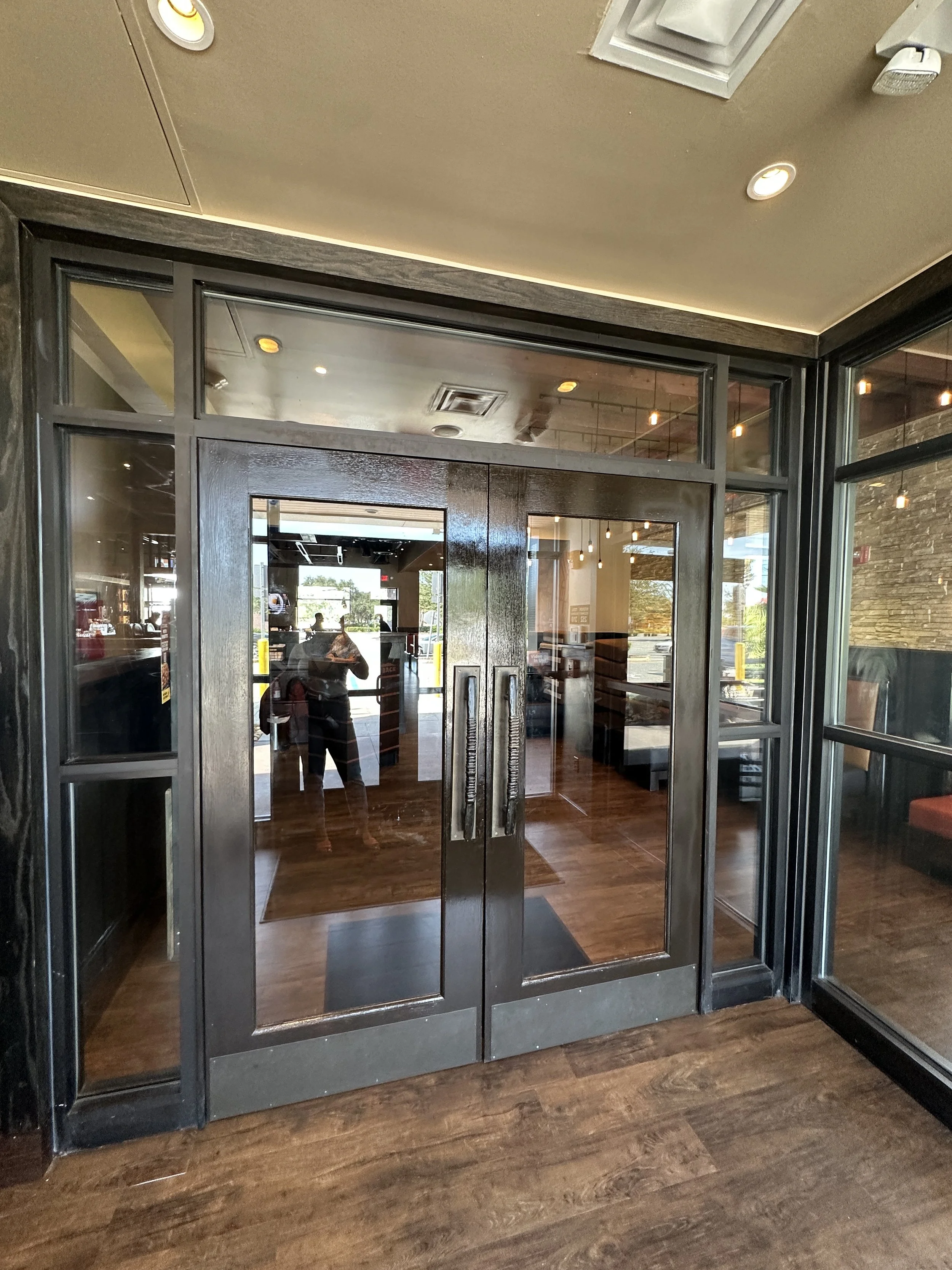 Vestibulea Doors.JPG