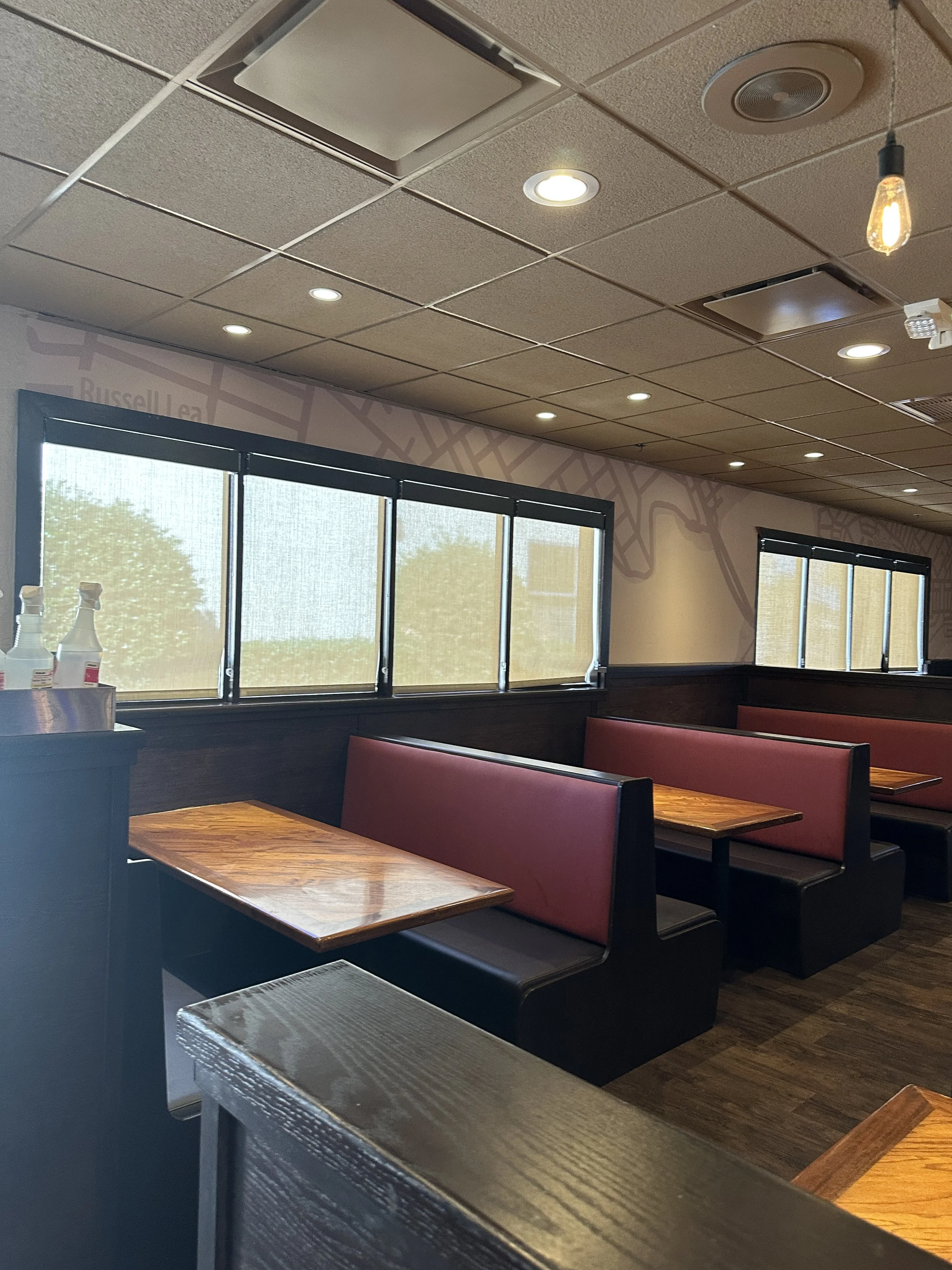Dining - Right Back.JPG
