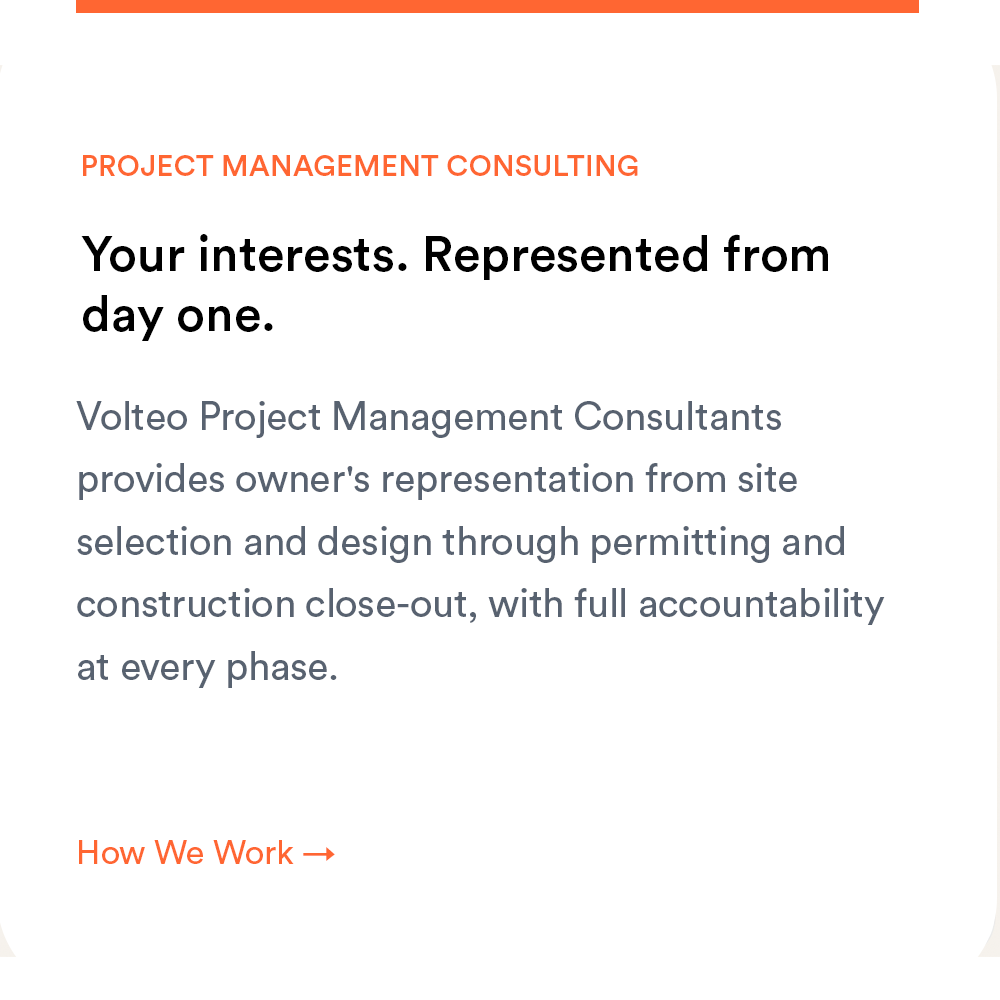Text on a webpage about project management consulting, indicating that the signed lease needs to be built and describing the company's services.