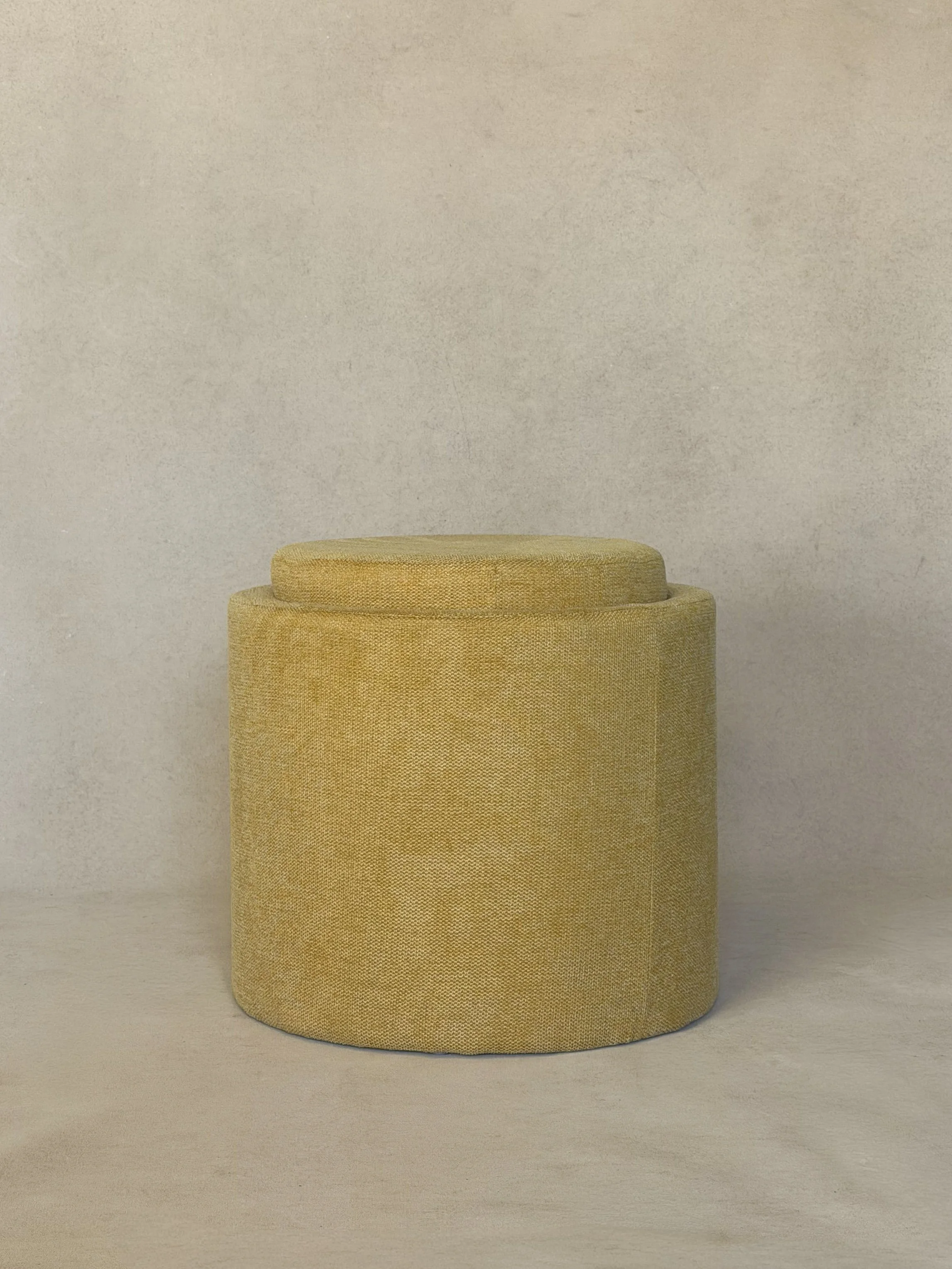 Yellow ottomon1.jpg