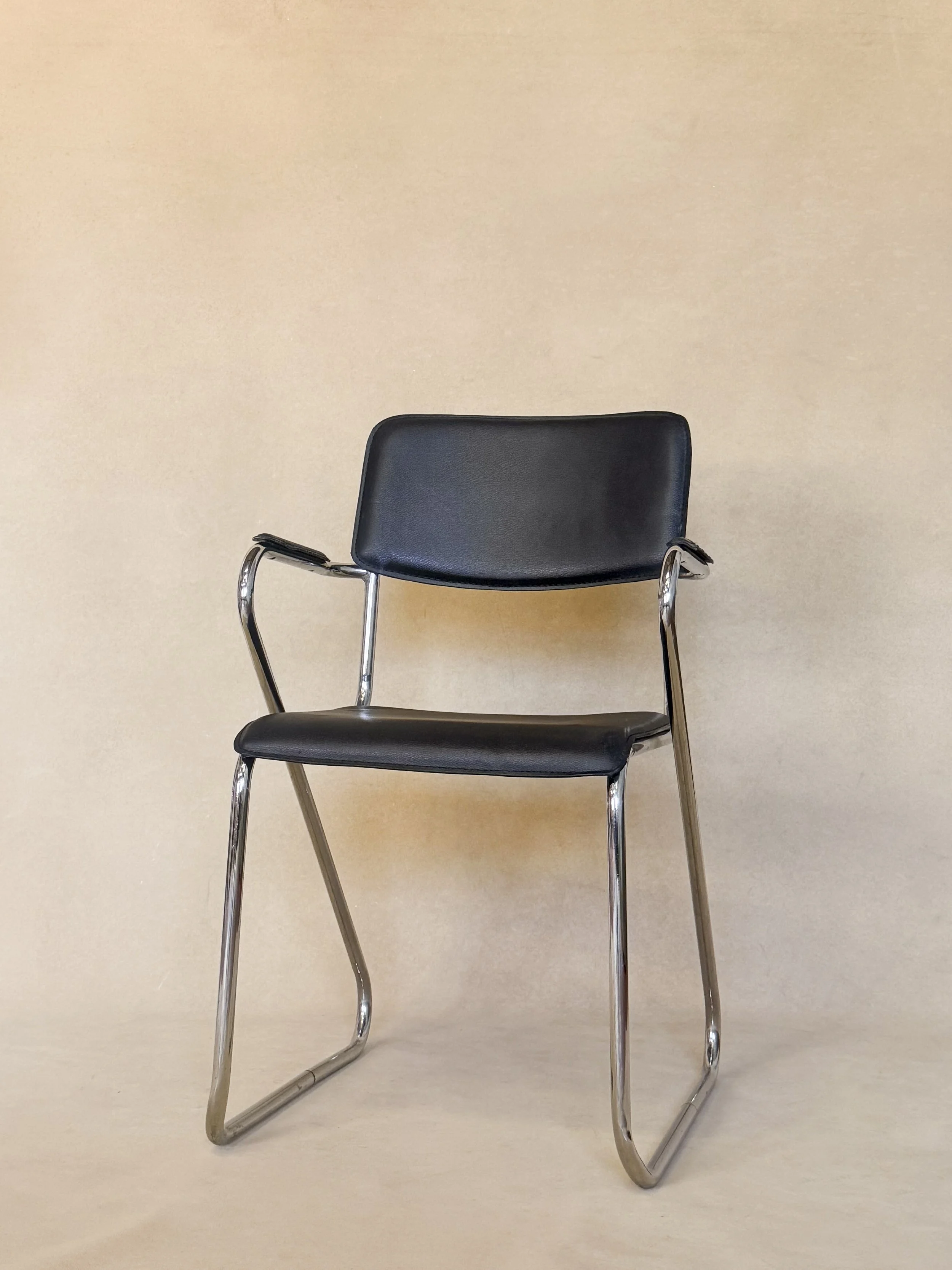 black n chrome  1 .jpg