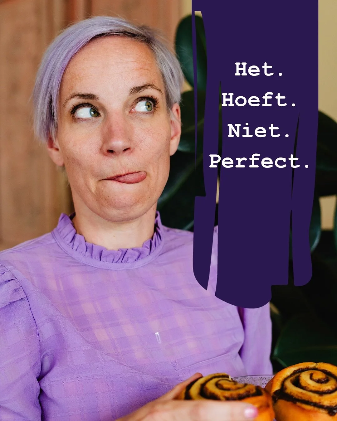 Het.hoeft.niet.perfect! (Liever niet, zelfs.)

Stop met alles eerst perfect (en) af te willen hebben voordat je verder gaat. Weet je wat je perfectionisme in de kern &eacute;cht is? Uitstelgedrag met een mooi jasje aan.

We noemen het &lsquo;nog even
