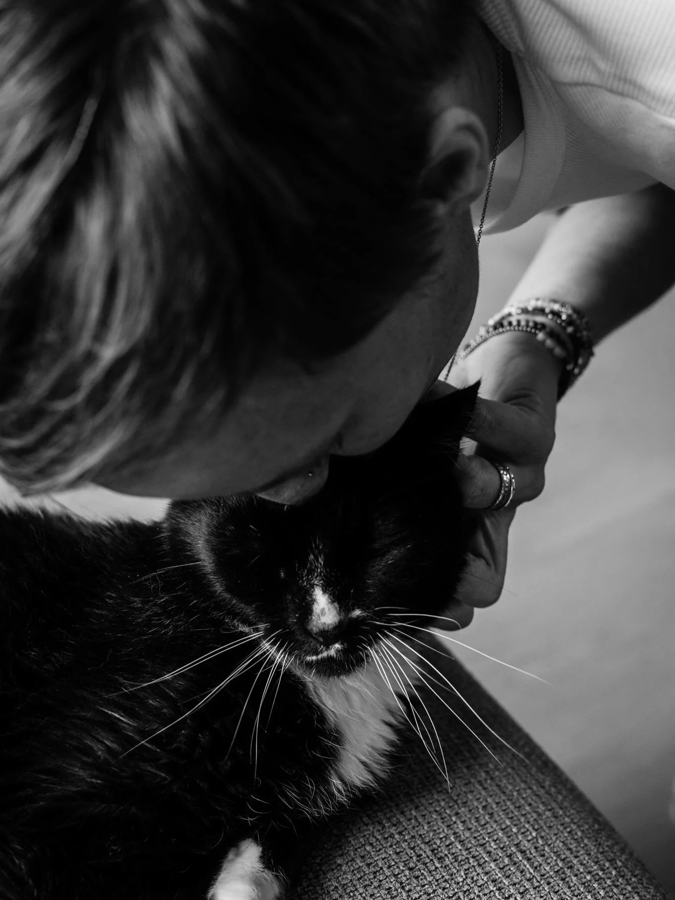 Dag lieve Hobbes 💜

Afgelopen maandag 27 juli moesten we afscheid nemen van ons lieve vriendje. Je was op, je lijf kon niet verder ook al wilde jij nog wel. Ook wij wilden niet zonder jou, maar het kon niet anders 💔

Ik mis je zo ontzettend. Waar i