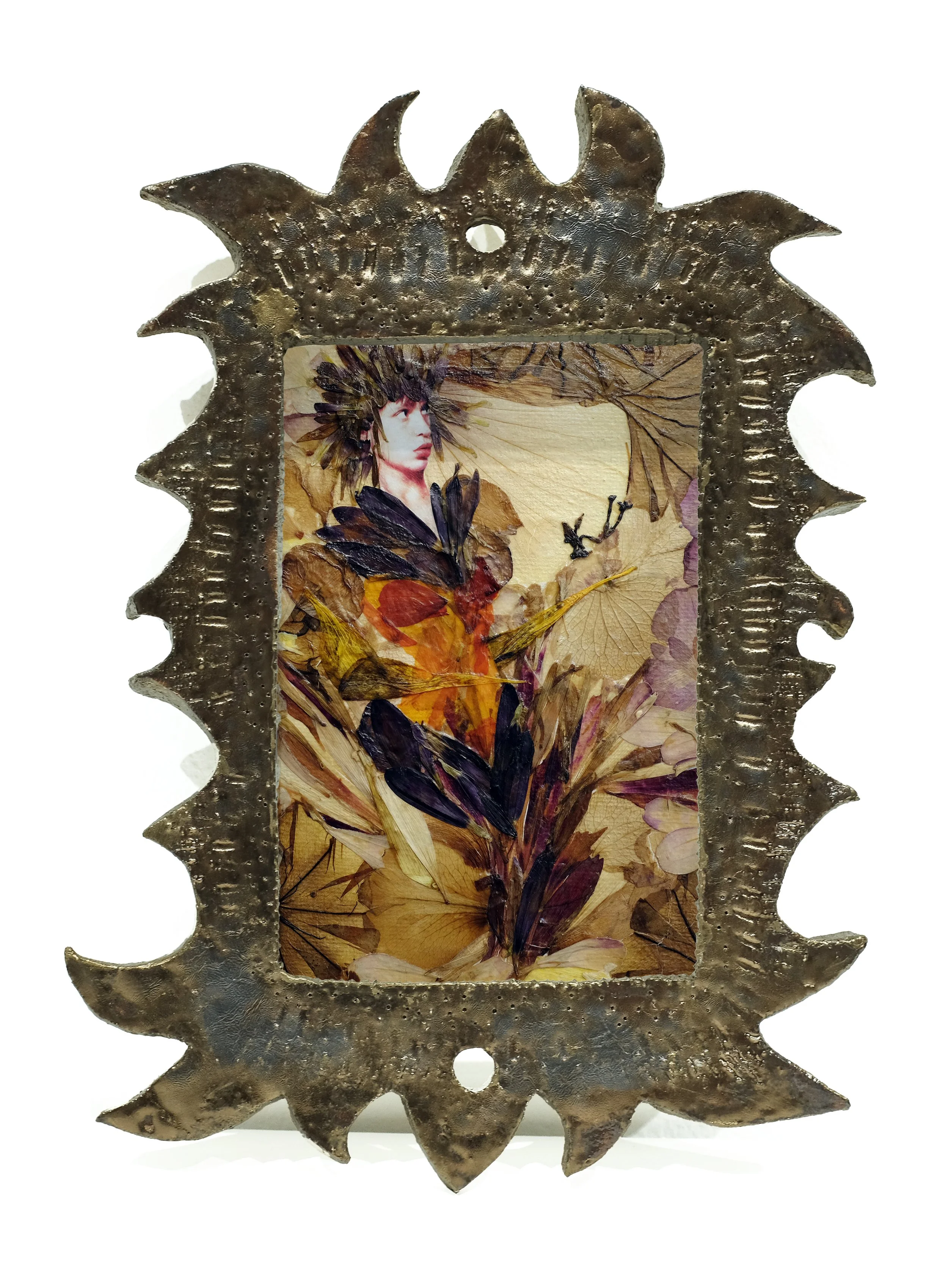 Framed_FilleEnFleurSolo18.jpg