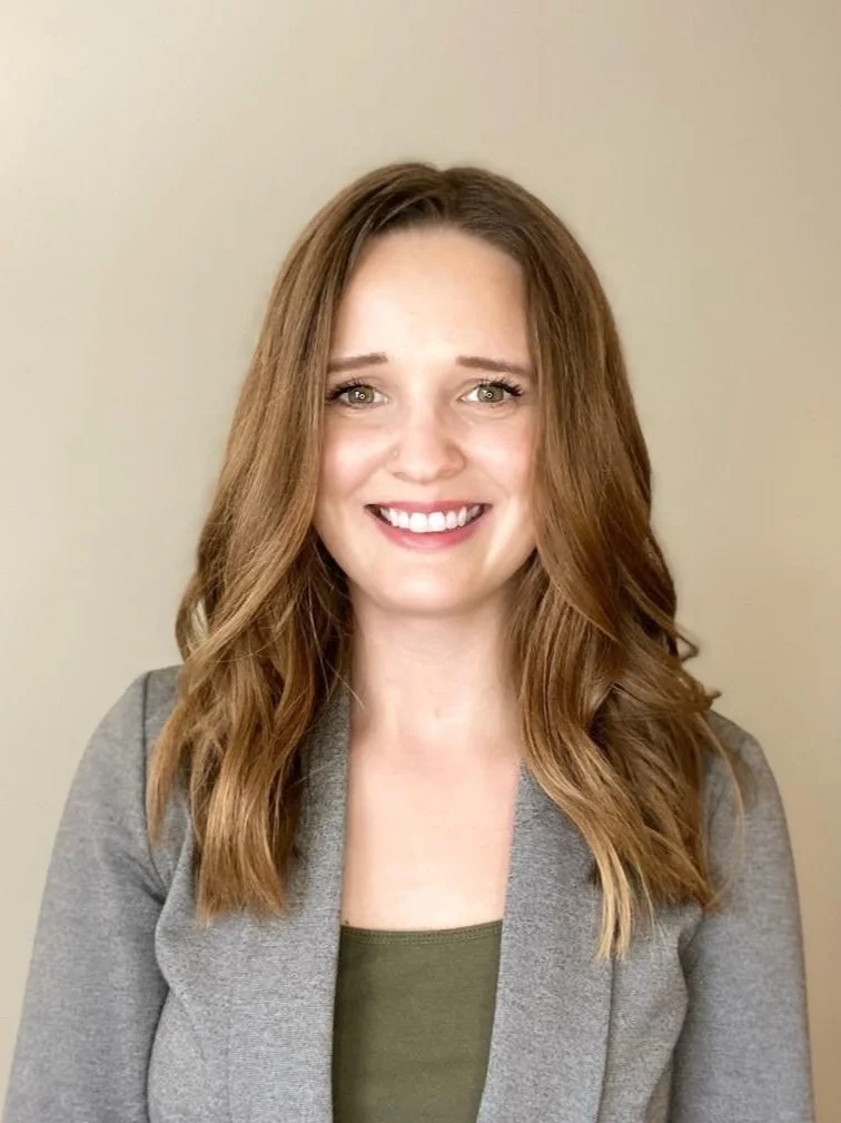 Toni Caverly, Trauma Therapist