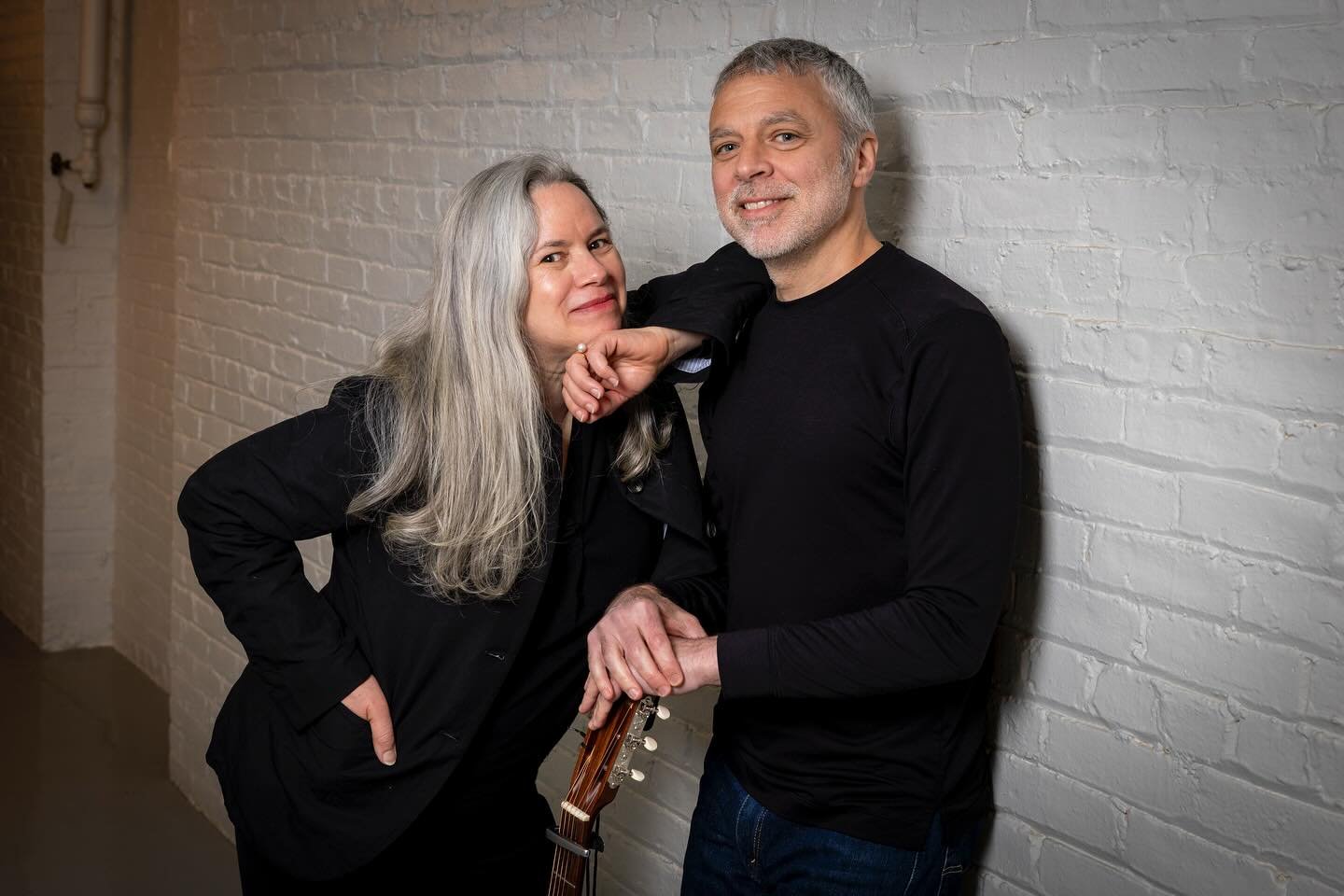 Tour with @erikdellapenna kicks off tonight in Great Barrington! 🍂🌟🎶

📸 by @mikelawriephoto