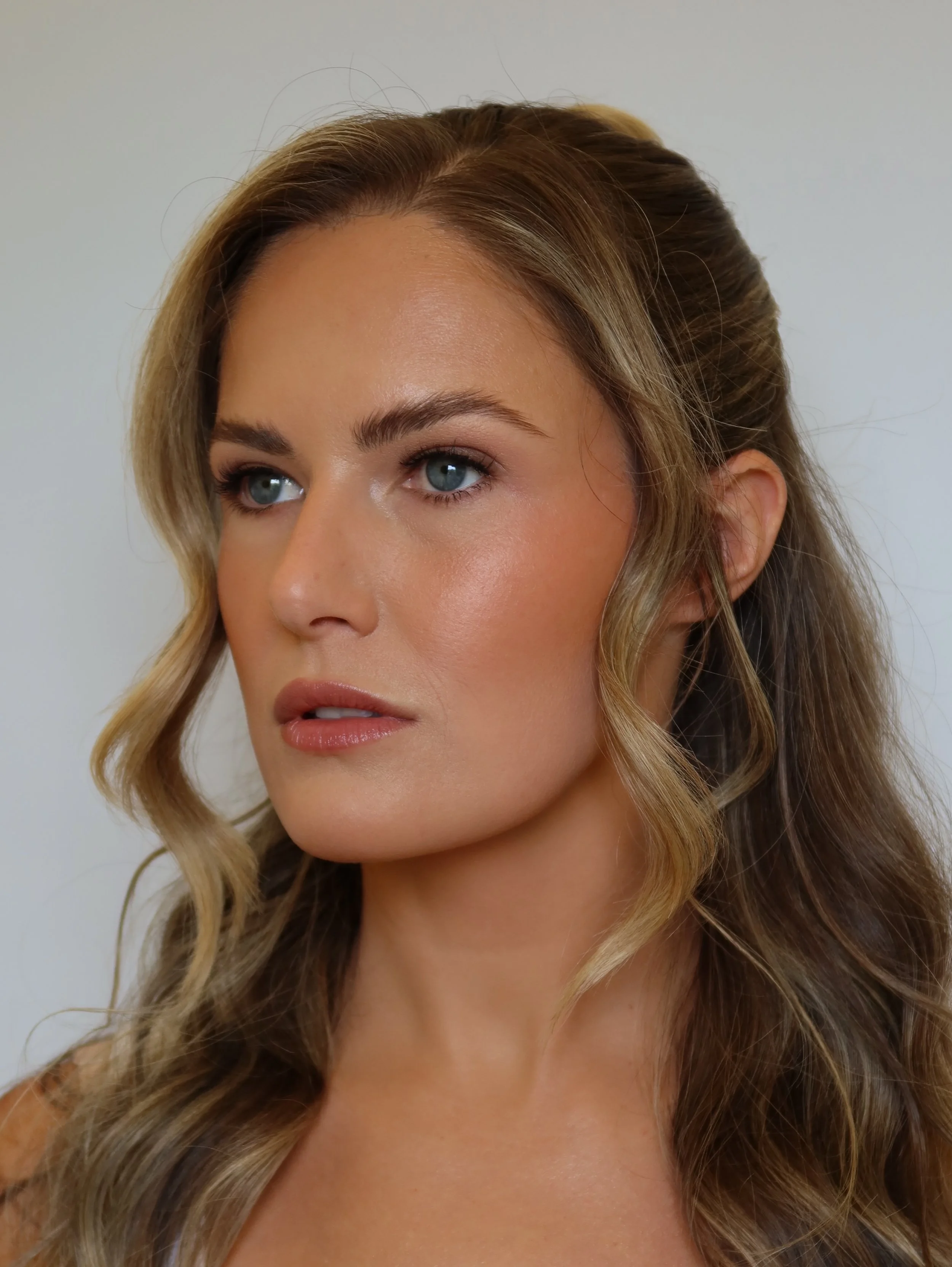 I love a hair + makeup moment for my special event clients. Claire wanted to feel her best for a family wedding she was attending so we made it happen. Absolutely can&rsquo;t get over this!!