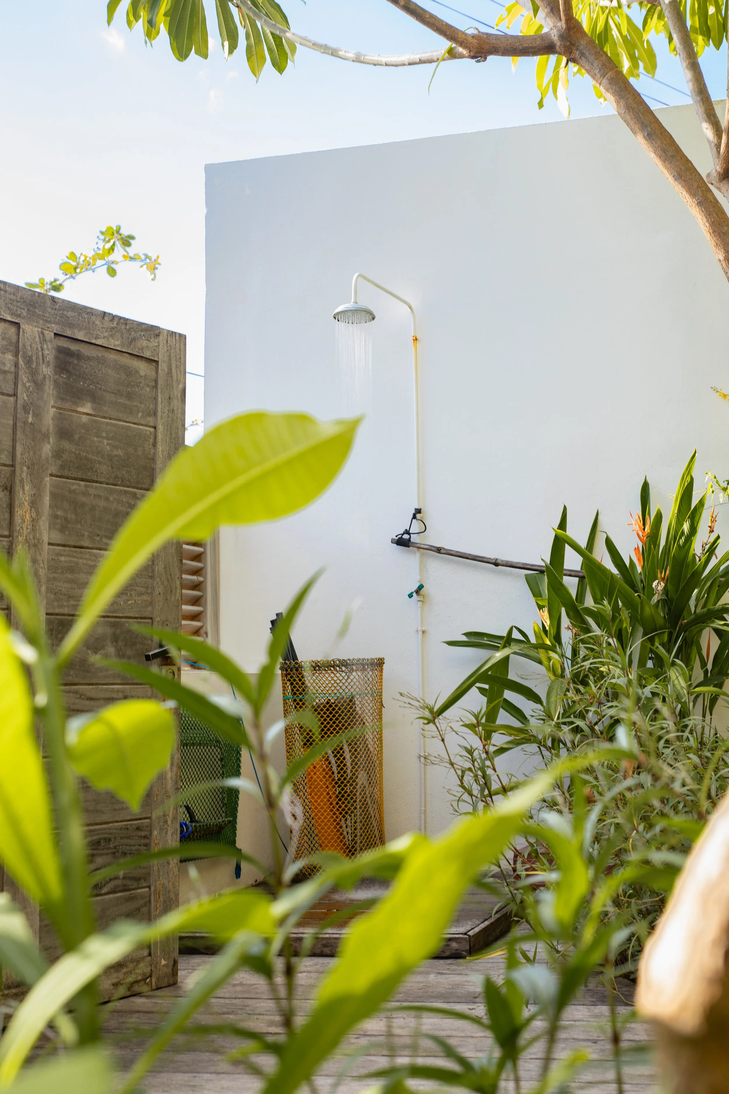 Sous le Soleil Exactement2.jpeg