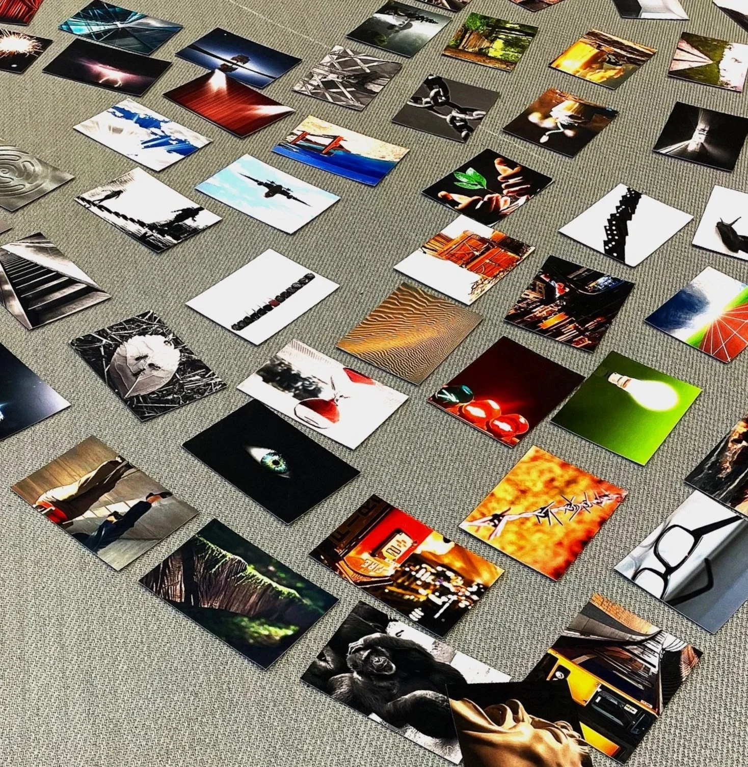 Leadership reflection cards with conversation prompts for teams, 1:1s and workshops.