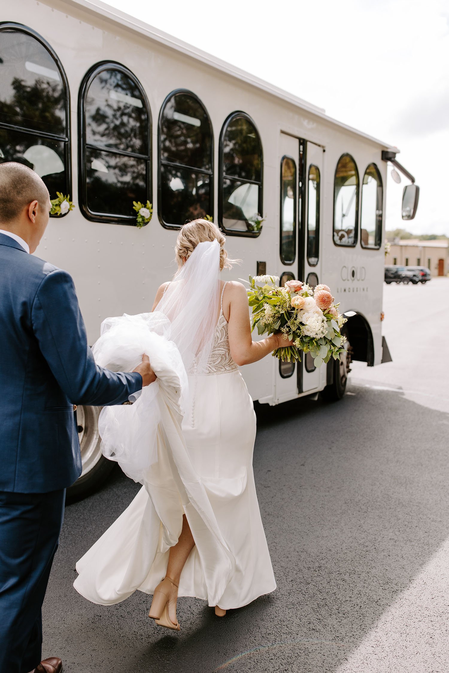 brix-on-the-fox-wedding-trolley.jpg
