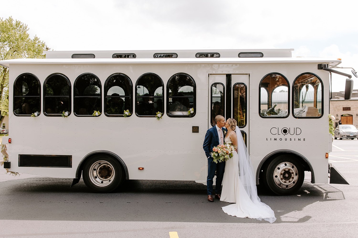 brix-on-the-fox-wedding-white-trolley.jpg