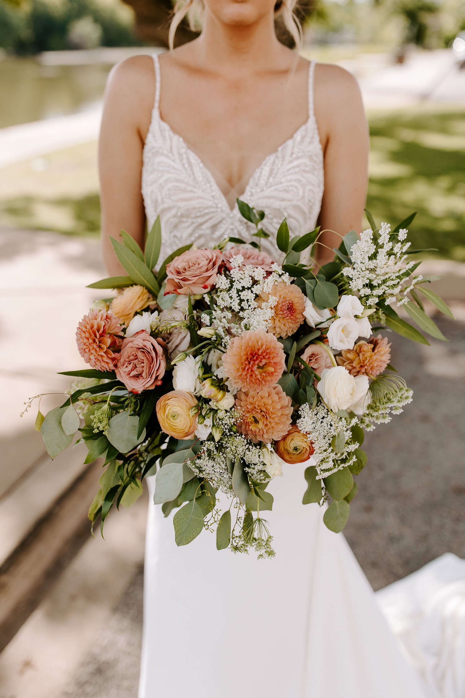 brix-on-the-fox-wedding-bridal-bouquet.jpg