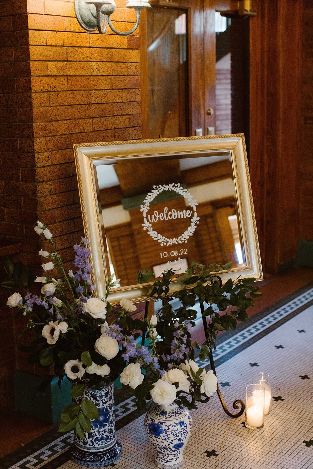 cafe-brauer-wedding-weclome-sign-mirror-todd-james-photography.jpg