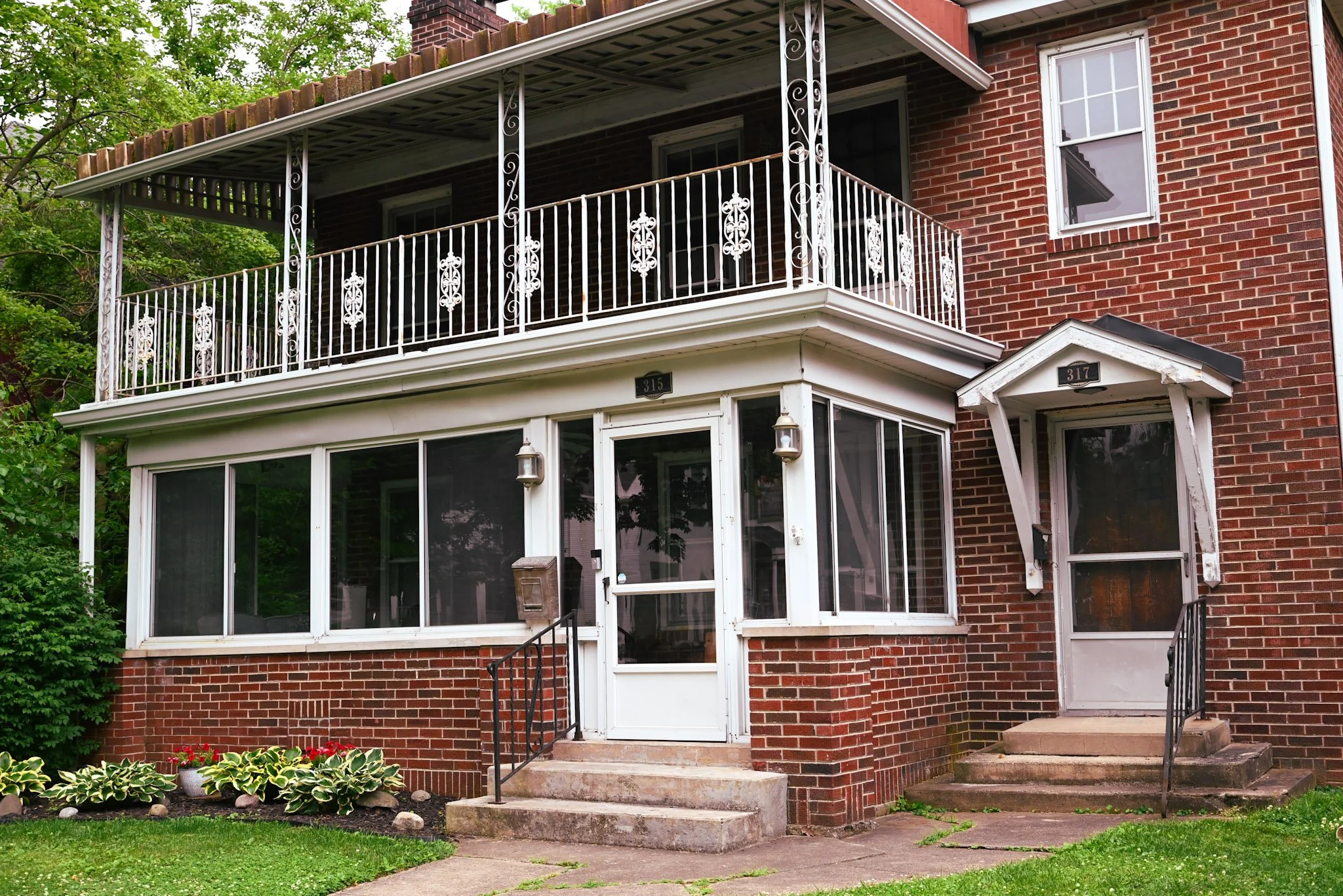 315 & 317 W. 8th Street