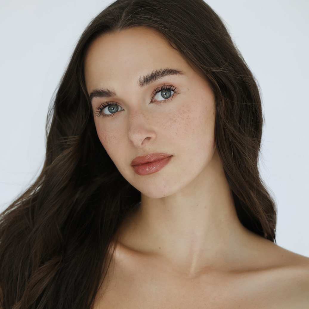 Anna Margaret C