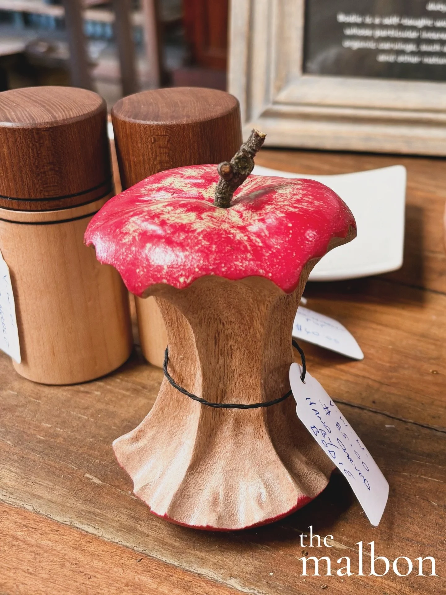 Joy lives in the details. 

Forever inspired by the makers behind the Malbon. Every item tells a story. 💫

#bungendoreshopping #bungendorensw #themalbonbungendore #shoplocal #beautifulbungendore