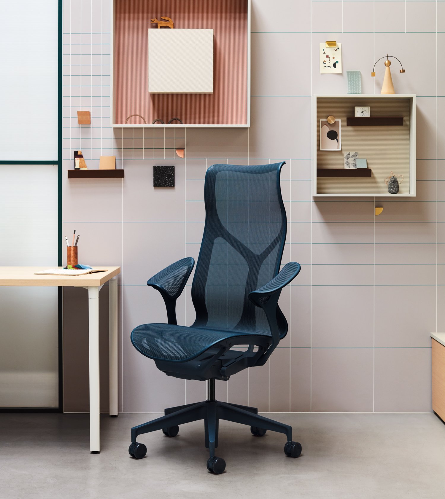 HM_LGStudio_06_Cosm_Back_Cover_014-hero 2-cp-w.jpg