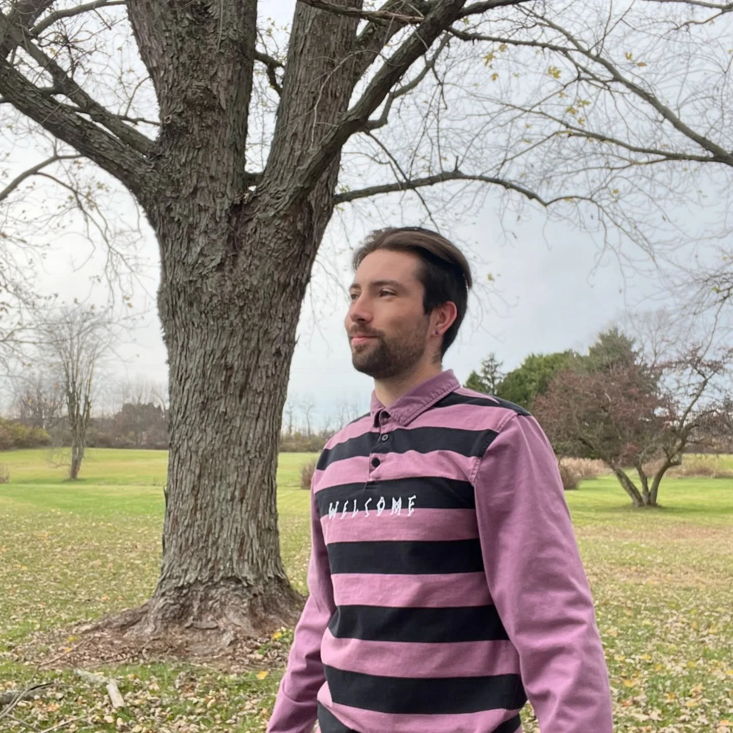 &ldquo;Feel You&rdquo; is out now ‼️‼️

available on all platforms as always, so hyped this one is finally out

shoutout to @michaelmonagoart for always popping off on the art

(i had like no new photos so i had to improvise)

#CORDIUM #FeelYou #newm