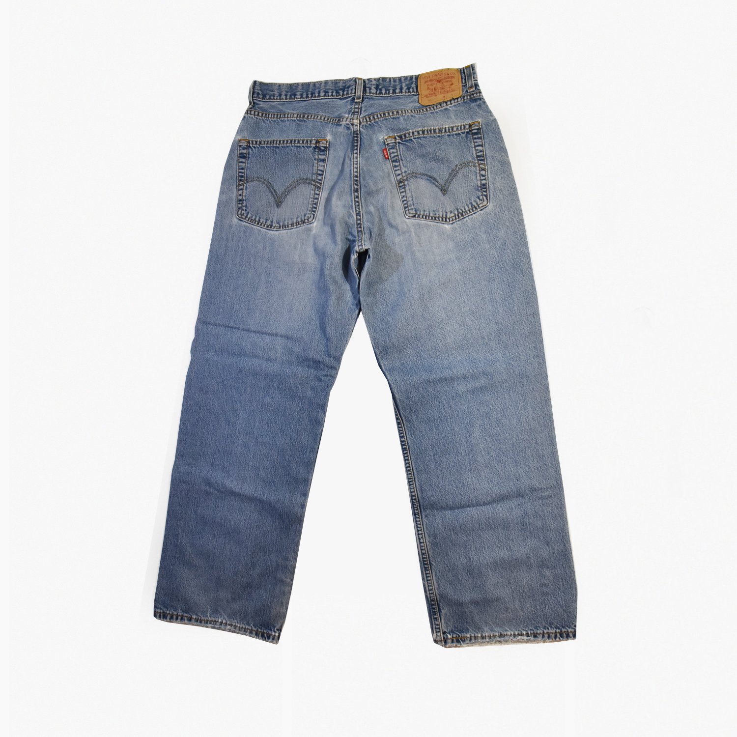 Levi569-2.jpg