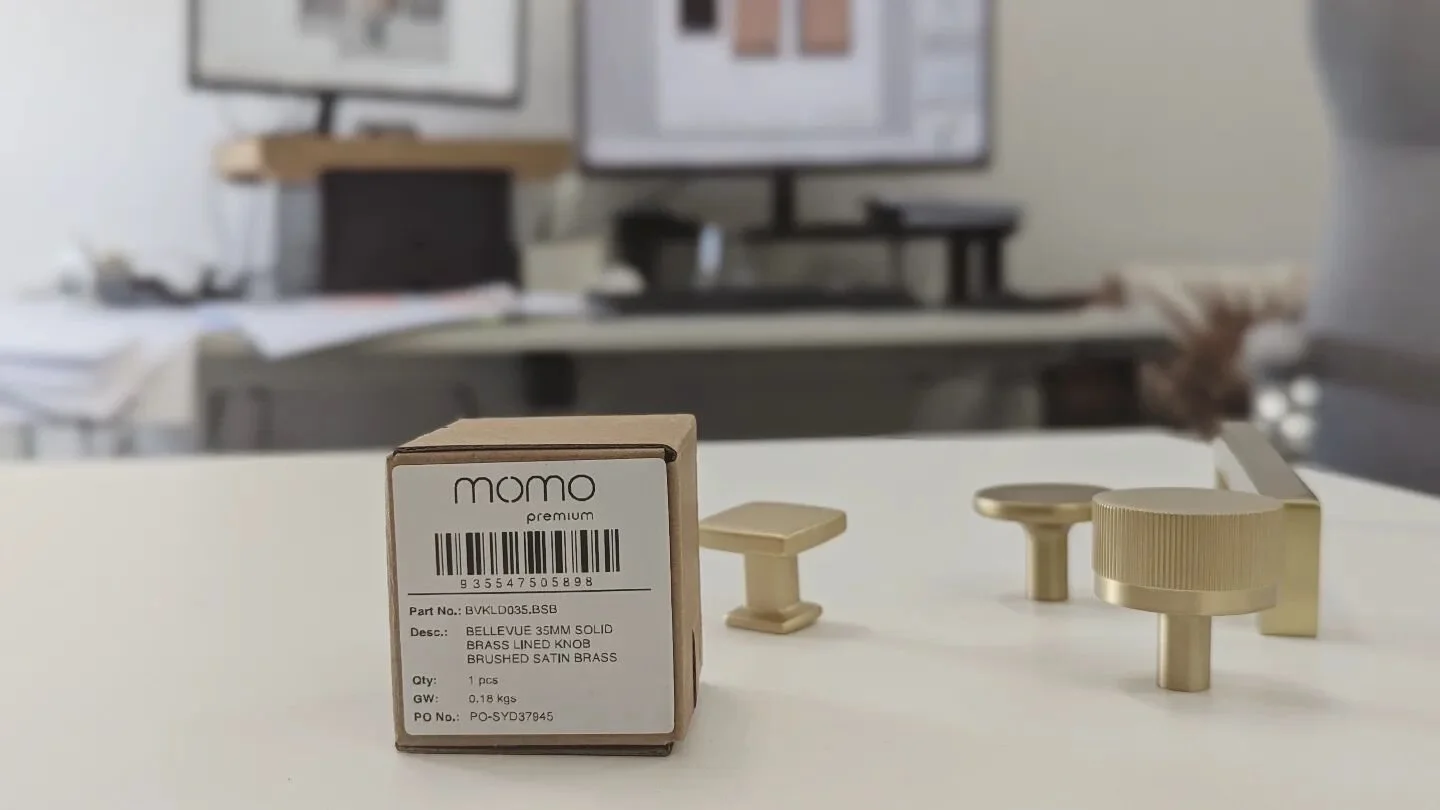 #momohandles samples have arrived for one of our Armidale projects! It is always nice to see and feel the real thing. High quality products help every detail find its place 💯