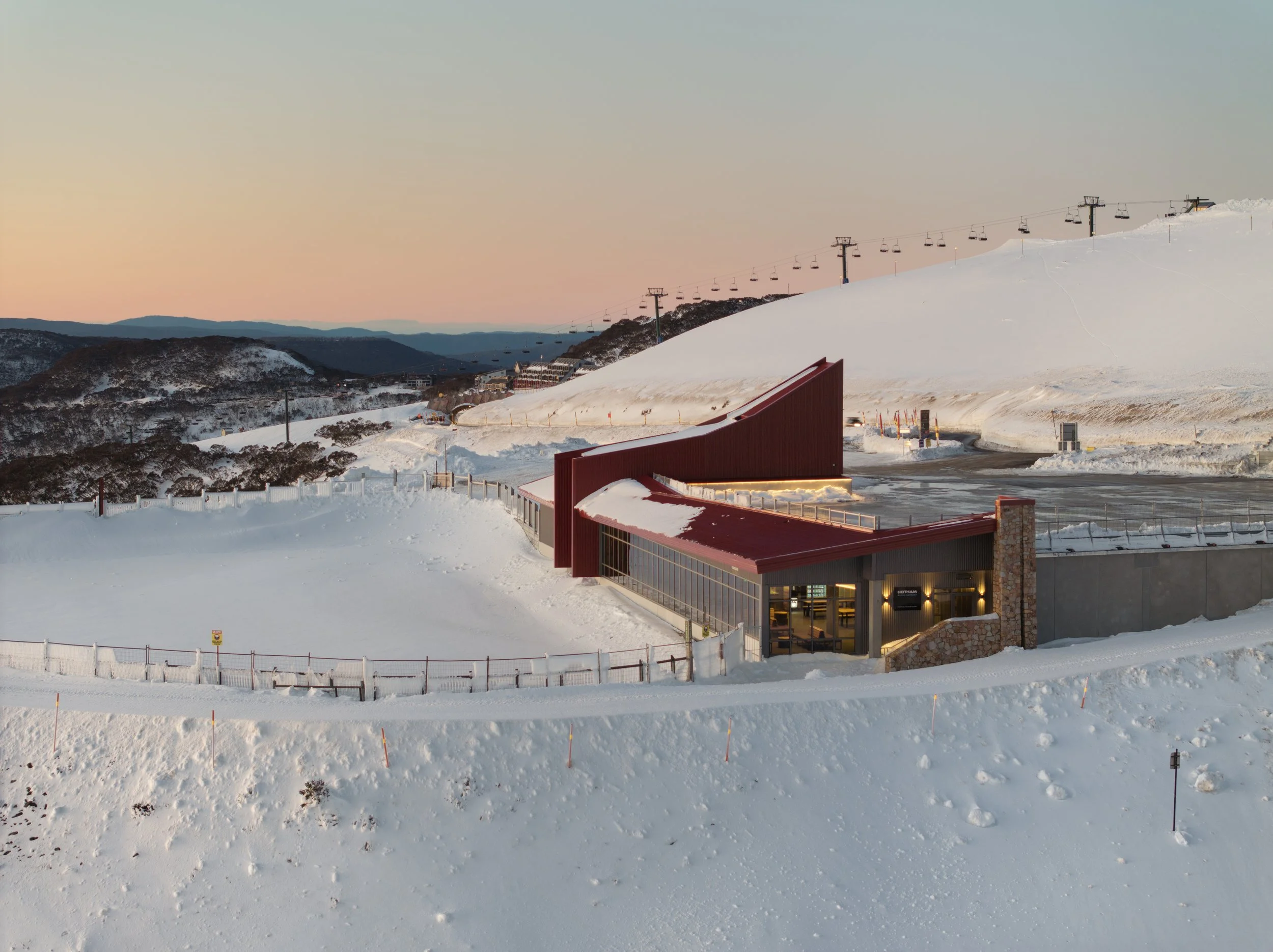 0765_Alpine_Gateway_433_SM.jpg