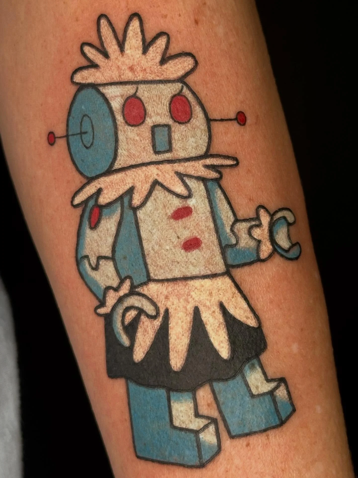 Lego Rosie for rose!!!🤖💕

Booking January and February @darkartstattoomd just send a DM or my booking form for a spot💖