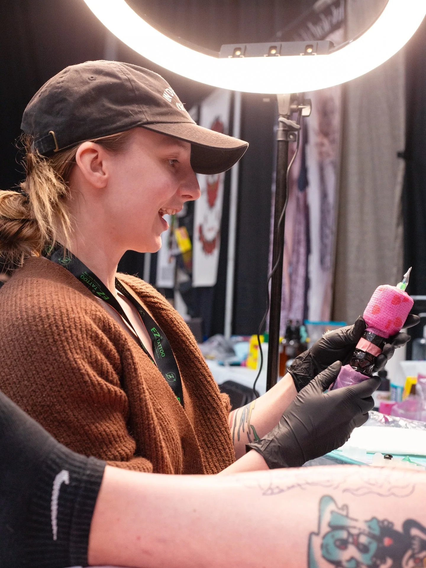 WOWEE!!!!!!!
My first tattoo convention is in the books ☺️💖

Thank you @lancaster_tattoo_art_festival for such a great time! Forever grateful for the @darkartstattoomd crew that I got to be there with, and for all the time through it that I got to s