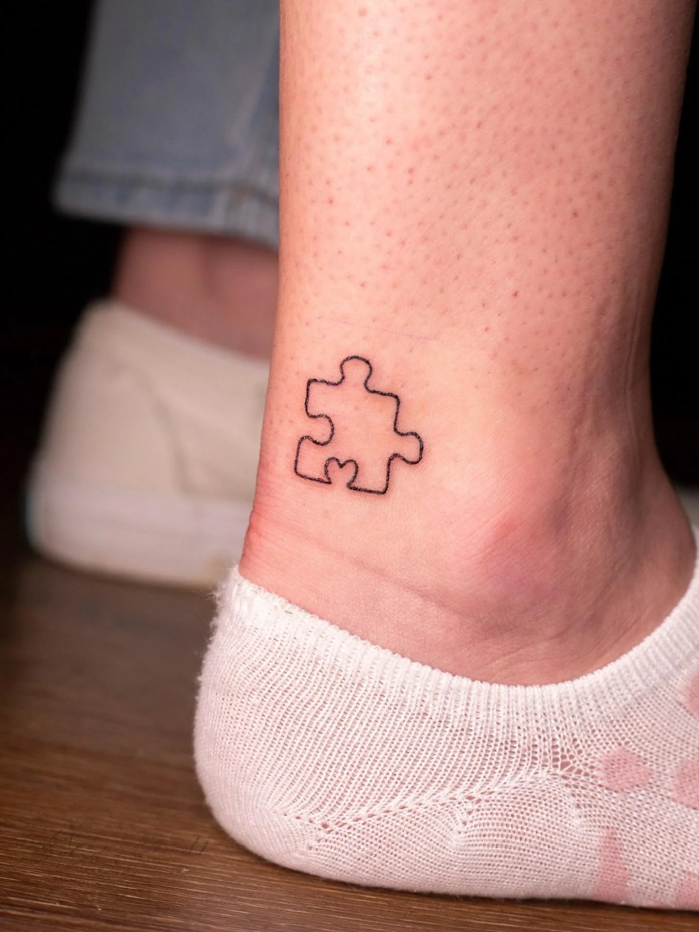 Just a couple cute lil guys for Olivia!!!💘🧩💕

Thank you for working with me on these, I love when I get to do multiple pieces in one sitting!!

I have one spot left in April and I&rsquo;m now booking May @darkartstattoomd just send a DM or my book