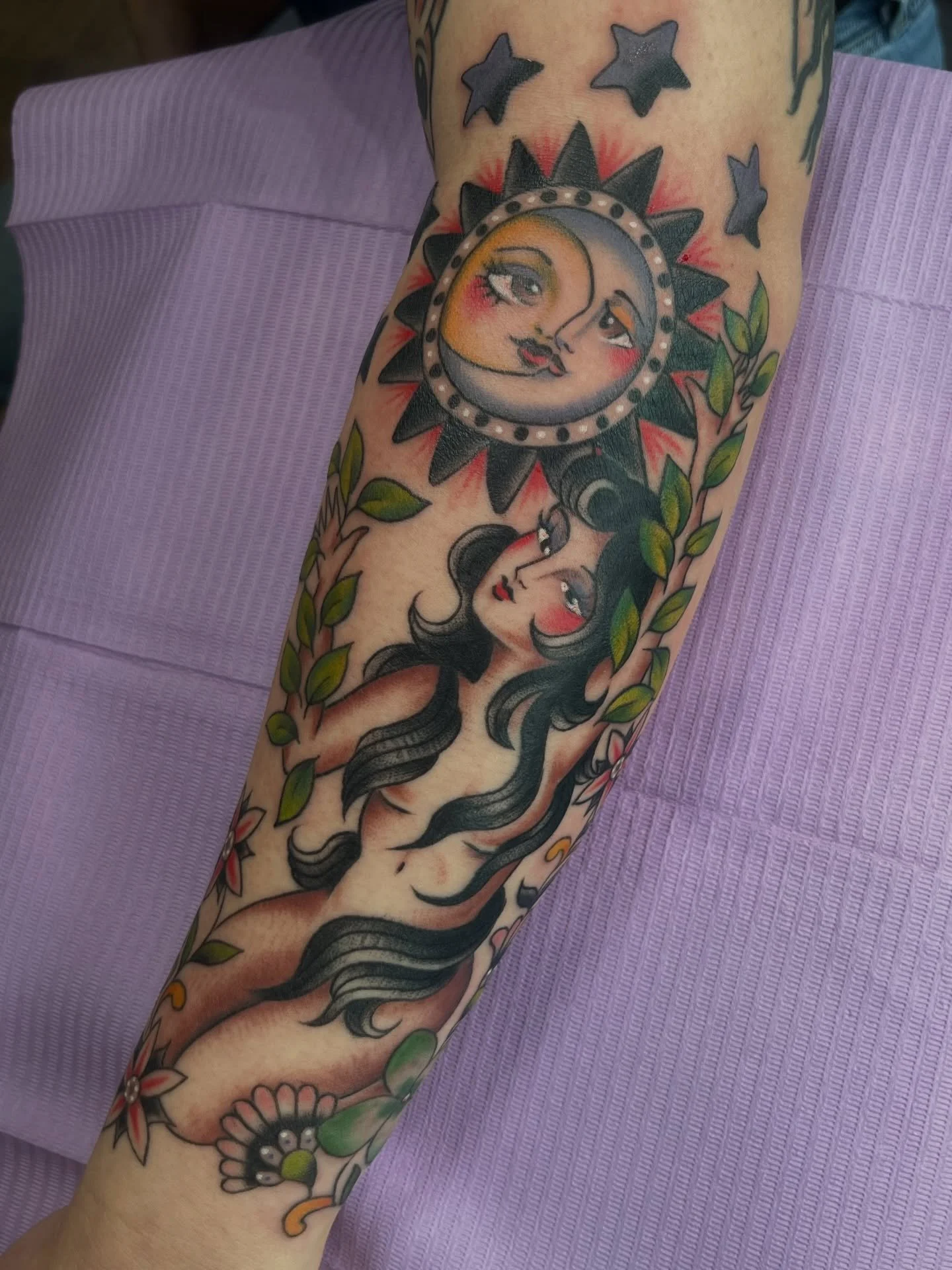 Being One 🌱

Thank you Nikki!  Lines and black healed 🖤

Done at @blackrabbittattoolangley