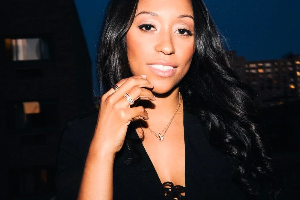 Shiona Turin does it all