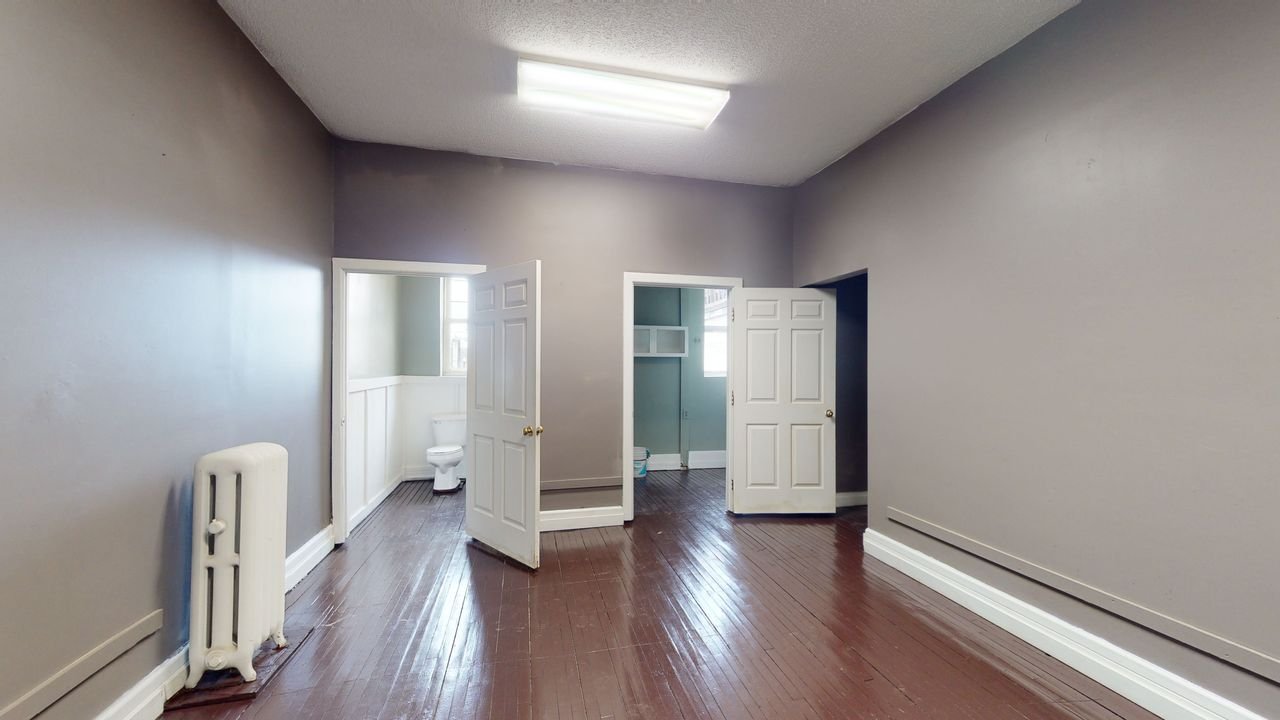 423 Main13.jpg