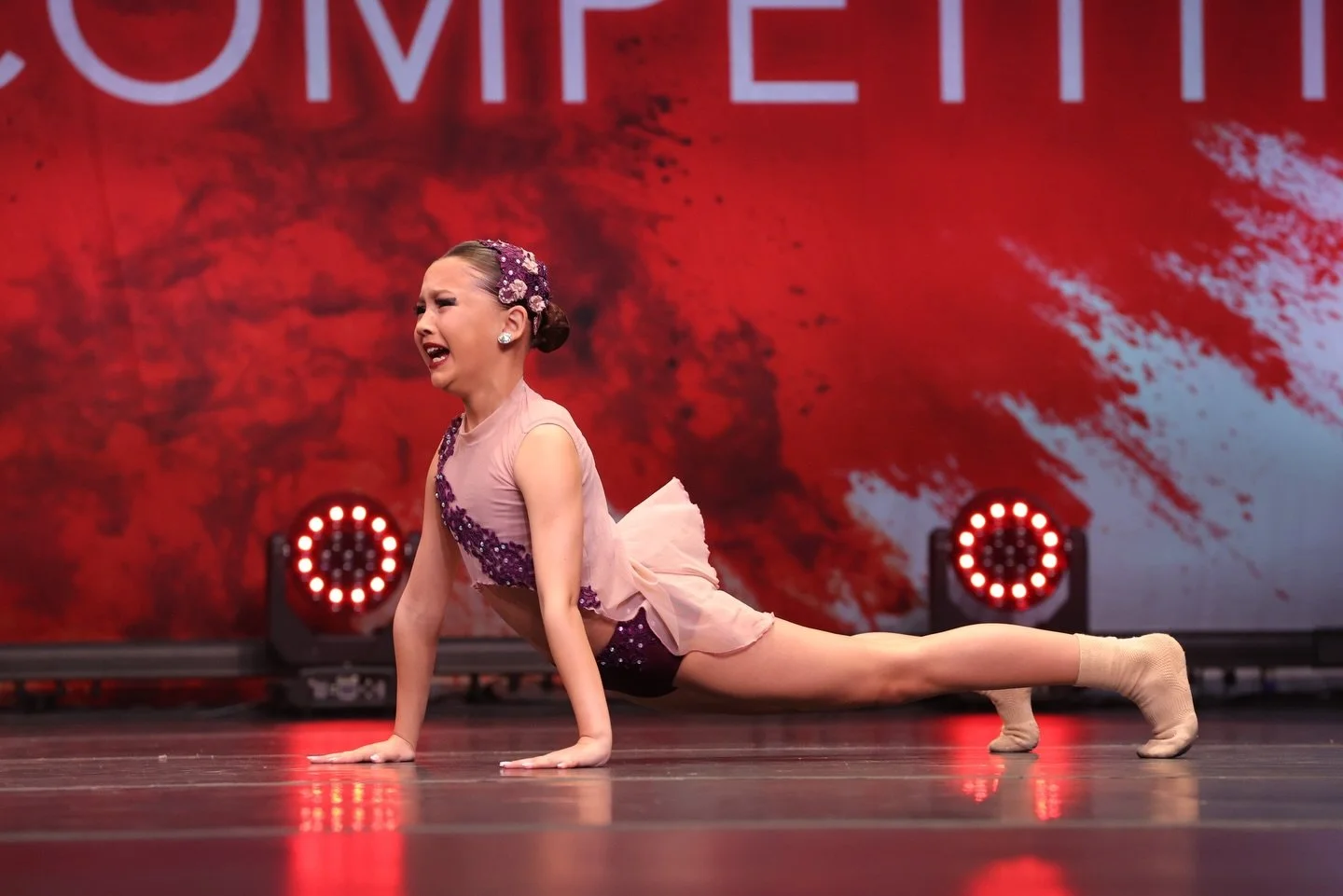 to dance is to live ✨

@destinytalentcompetition 
@vaultdancestudio 

🧠: @choreobyhannah 

#danceteacher #choreographer #miamidance #danceinstructor #destinytalentcompetition