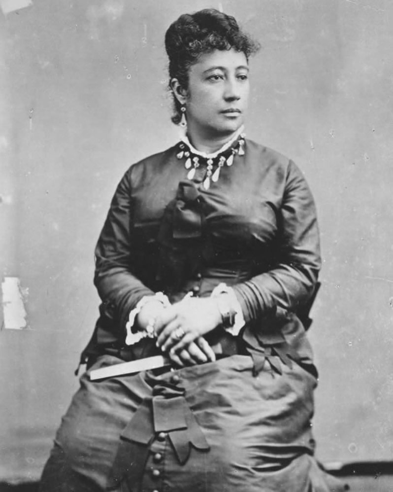 Hau&rsquo;oli lā hānau to our beloved Princess Bernice Pauahi Bishop! She was the great-granddaughter of King Kamehameha I and played a significant role in Hawaiian history. 

Princess Bernice Pauahi inherited the estates of her parents and Princess 