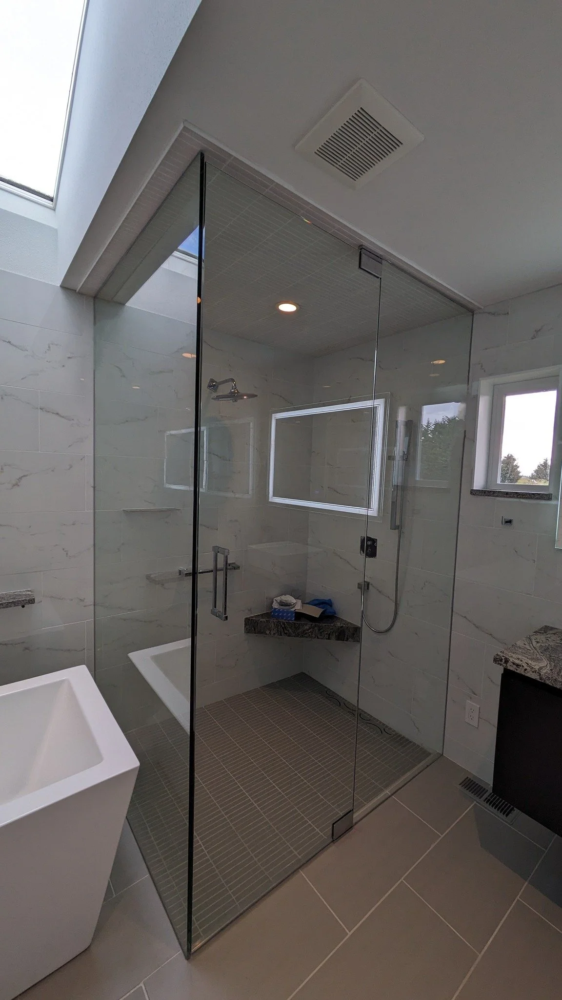 395057436_232956629792372_8877071393891917145_n - Copy.jpg