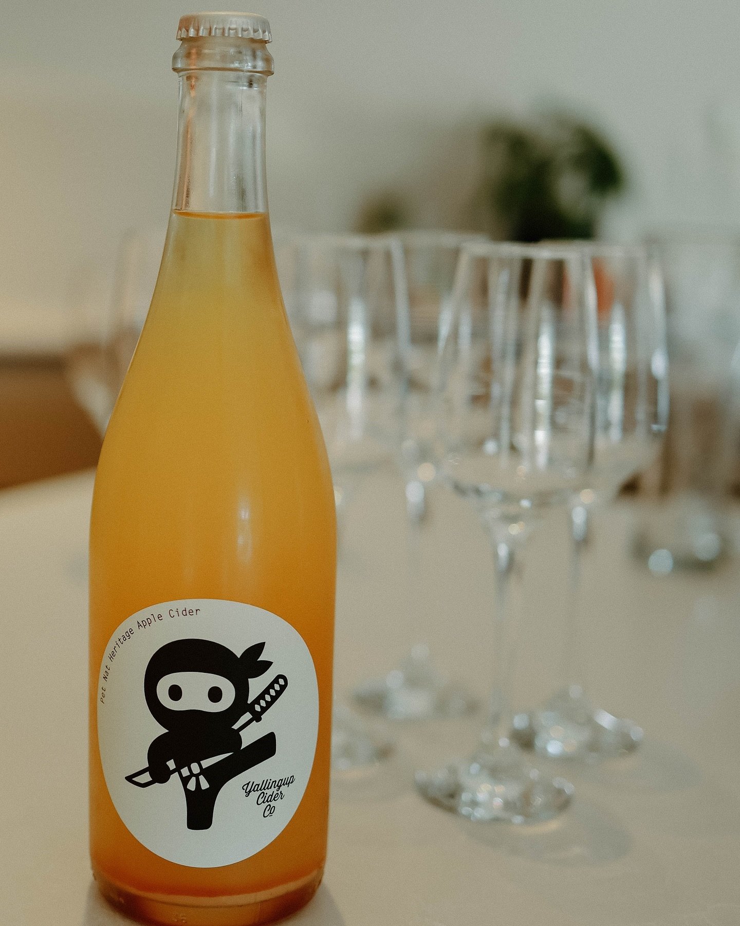 Yallingup Cider Co&rsquo;s Heritage Apple Cider, naturally fermented, best enjoyed with this Easter weekend;

Live music 🎶 

Tasty Bites by @chowstable 🥟

Award winning organic wines @houseofcardswine 🍷 

Sunshine and family friendly grassed area 