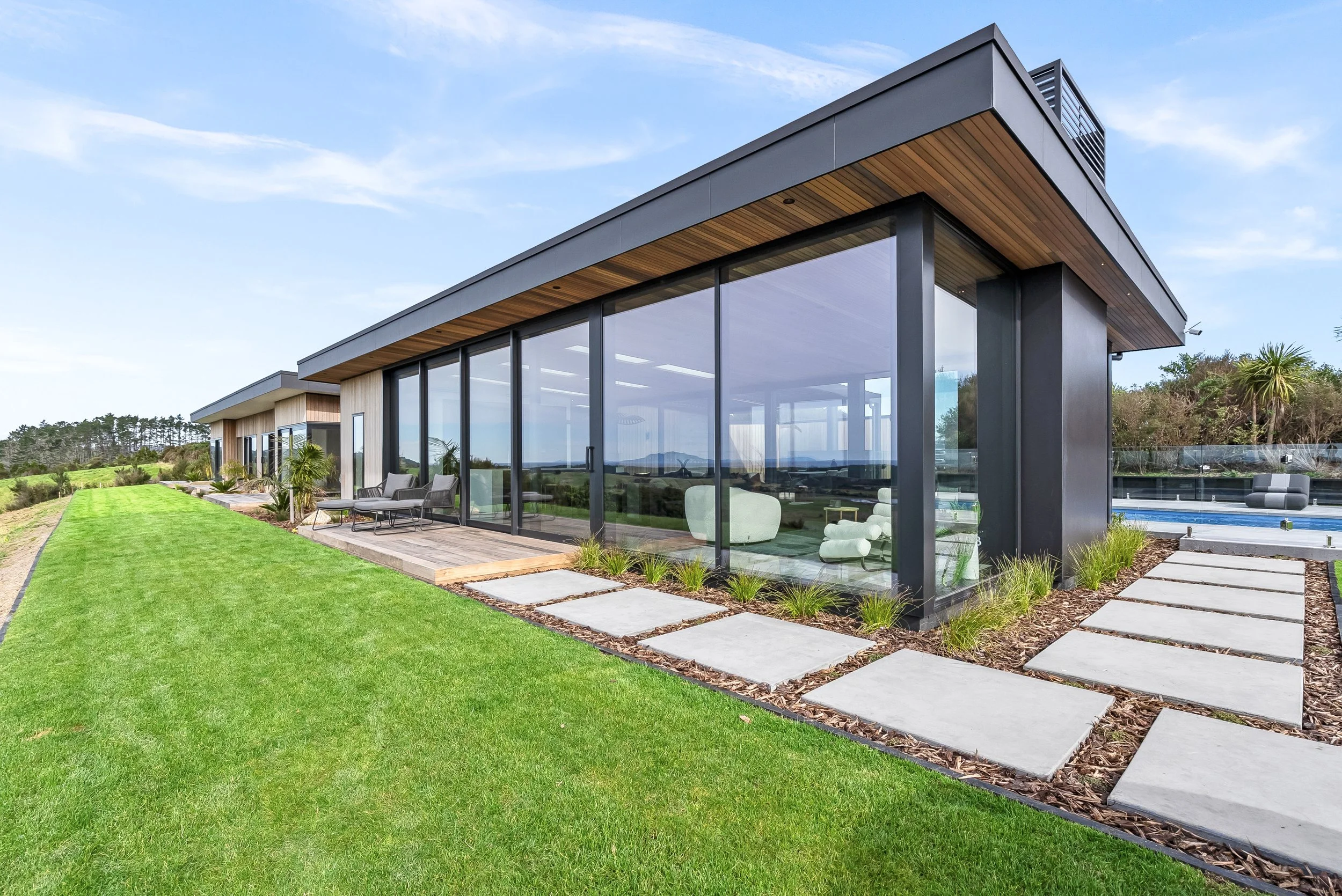 396 Ocean View Road-25.jpg