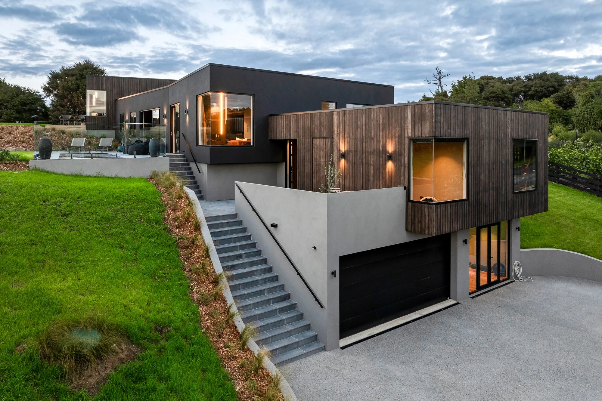 24_6 Arabella Lane (Web).jpg