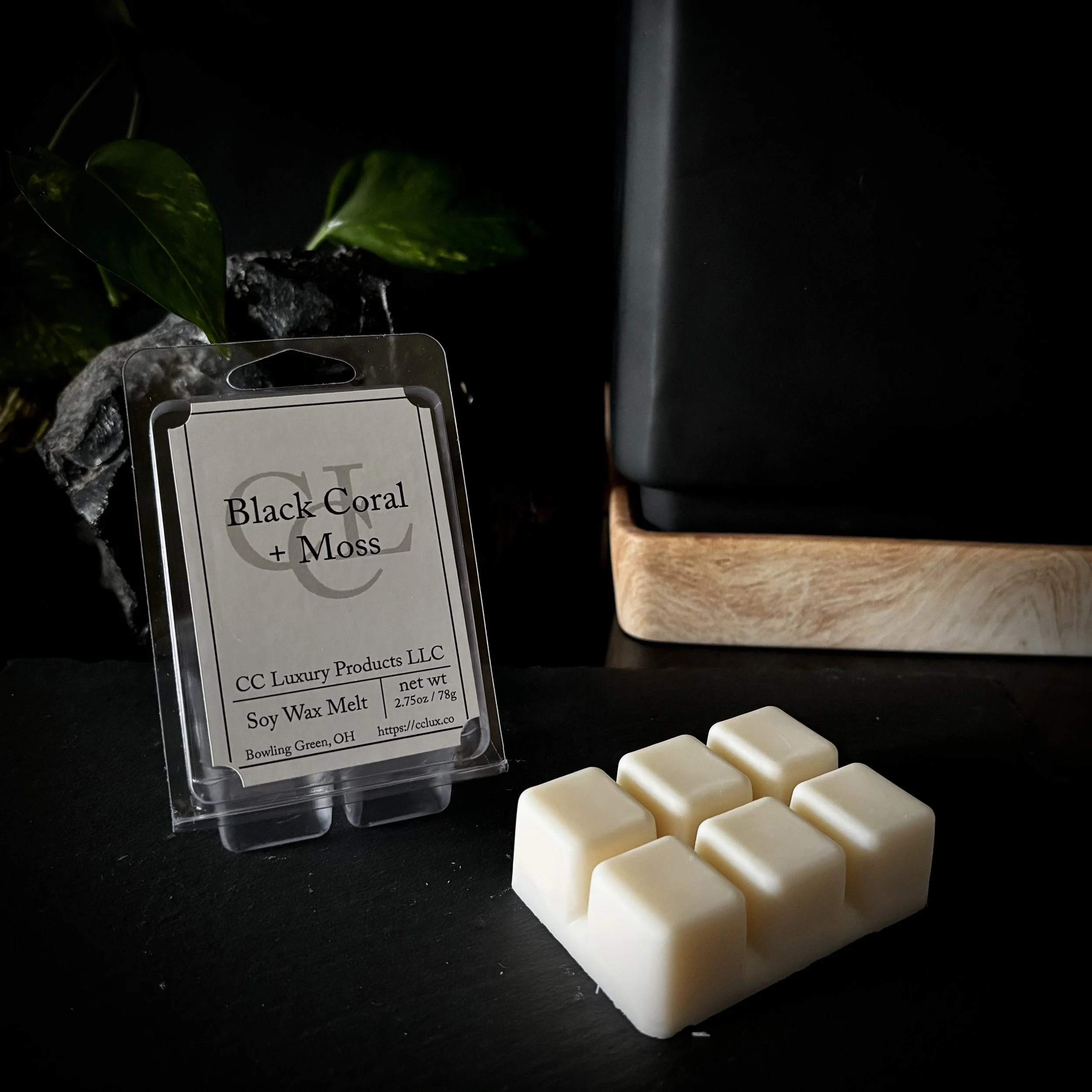 Black Coral + Moss Melts