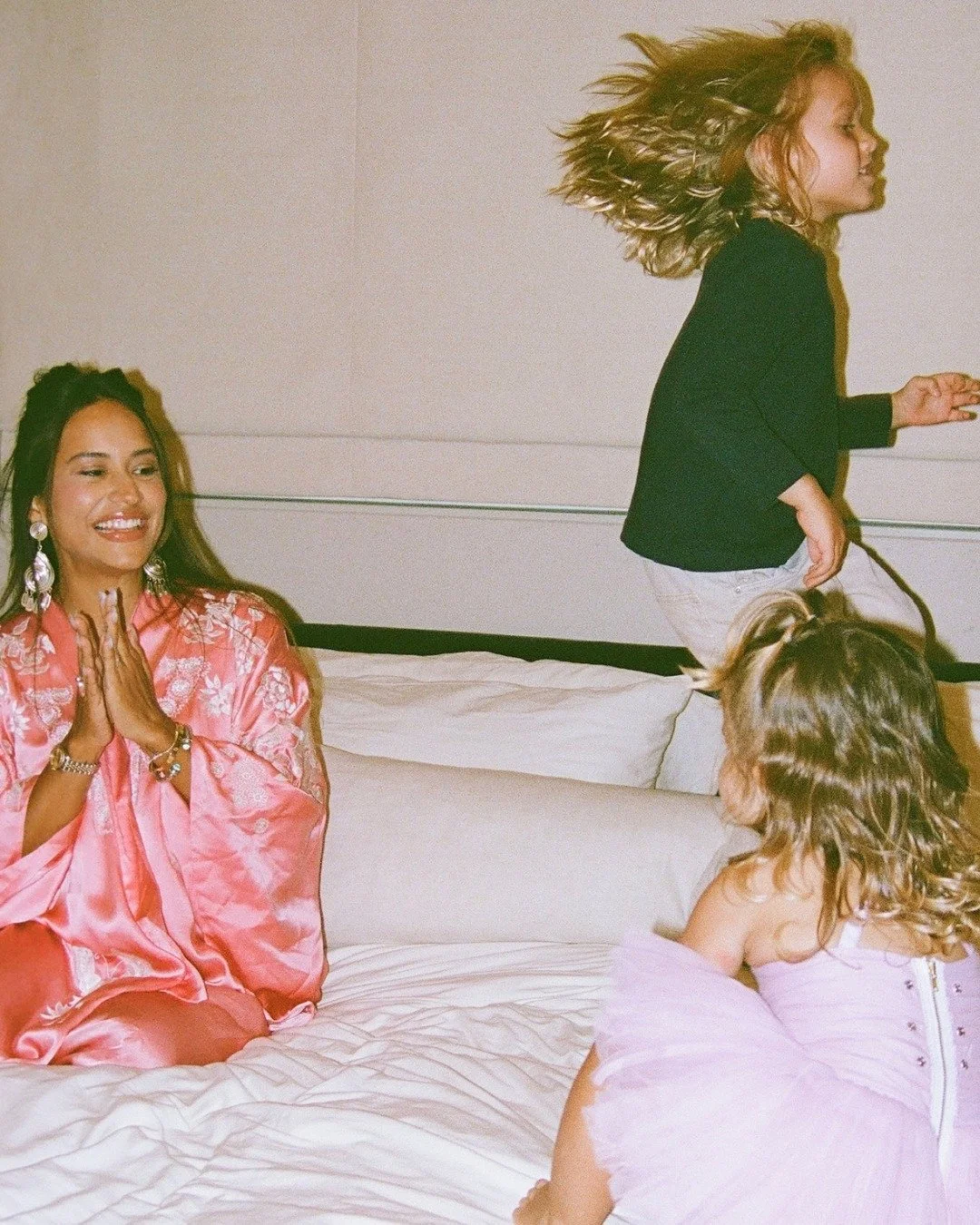 We&rsquo;re thrilled to welcome @myshapods to the YEAR-ROUND family. 🤍

Mysha is a modern motherhood platform redefining the way women connect, share, and experience this chapter of life. Through community, conversations, and curated experiences, My