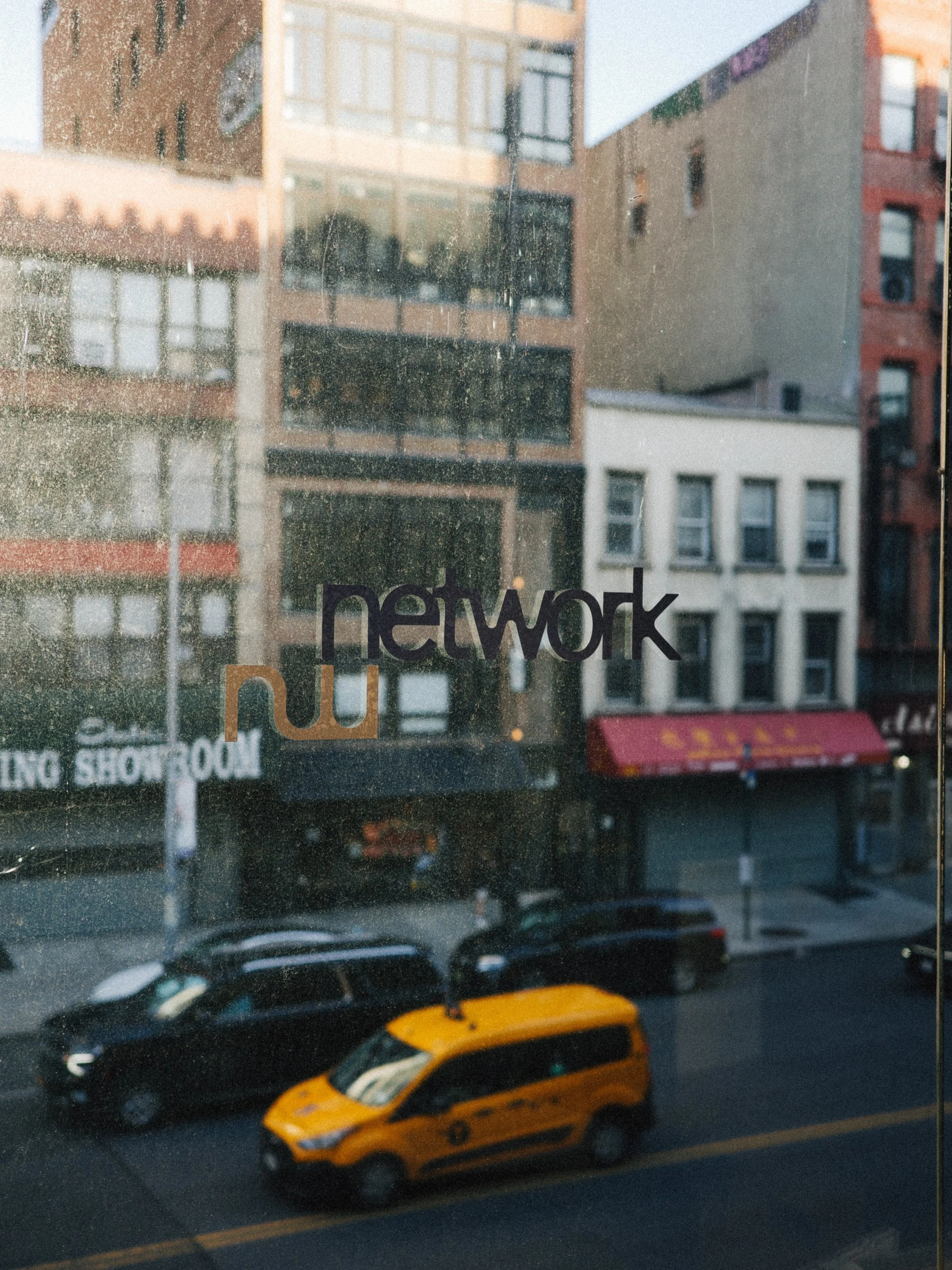 Produced the release party for @networkmessenger, a privacy-first social platform built around real connection, presence, and intentional community.

From venue sourcing and event conceptualization to playbook development, branded elements, speaker c