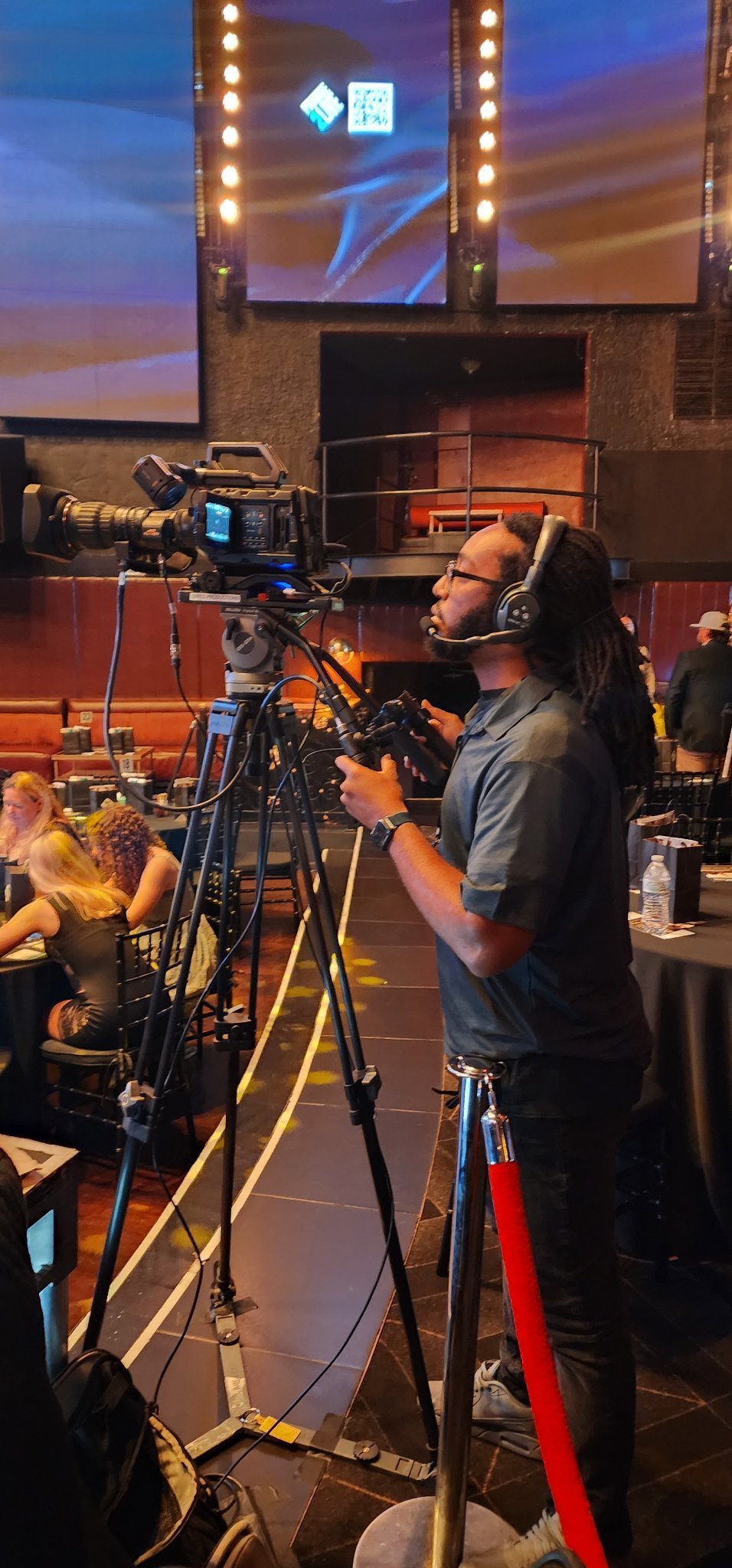 bts-livestream-07.jpg