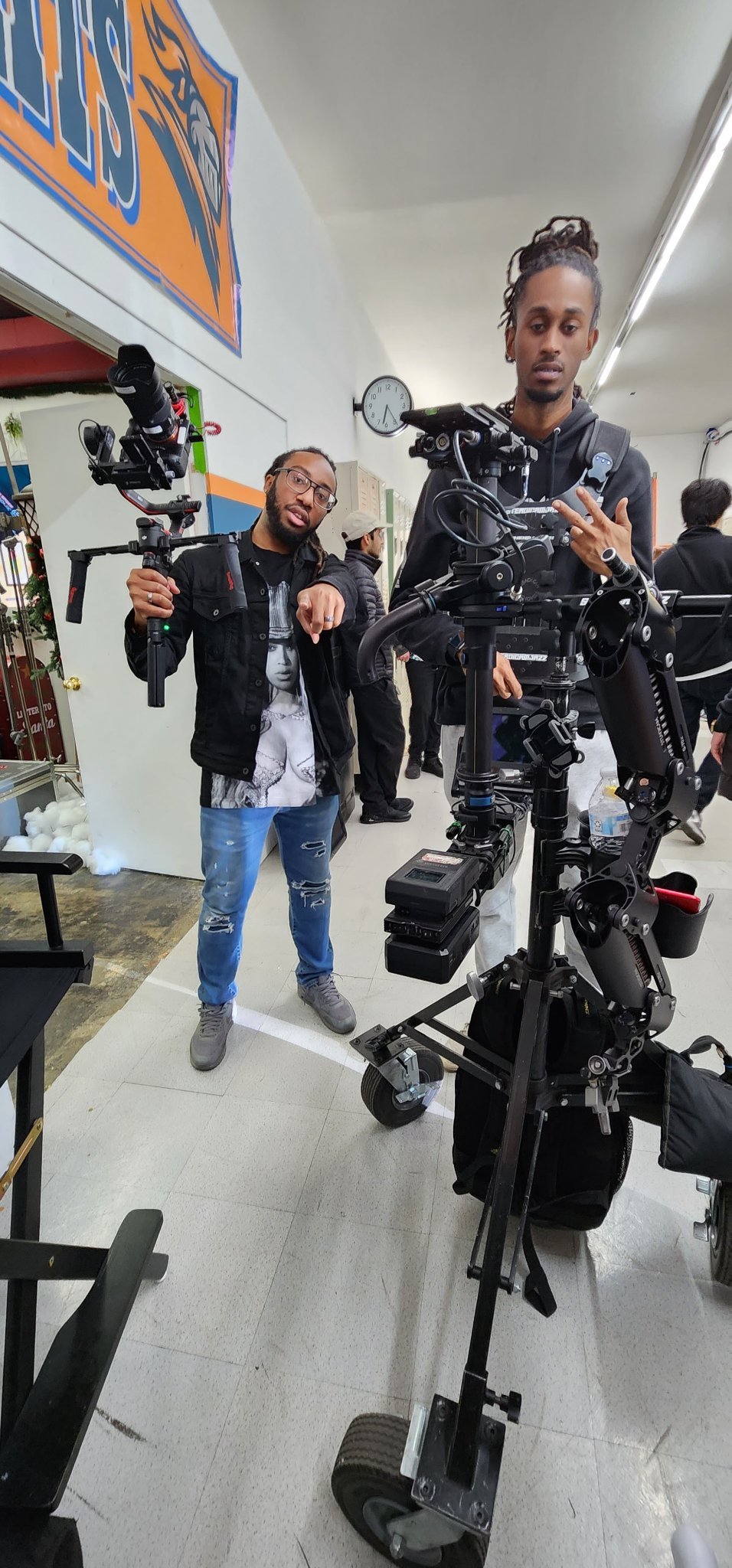 bts-19-set.jpg