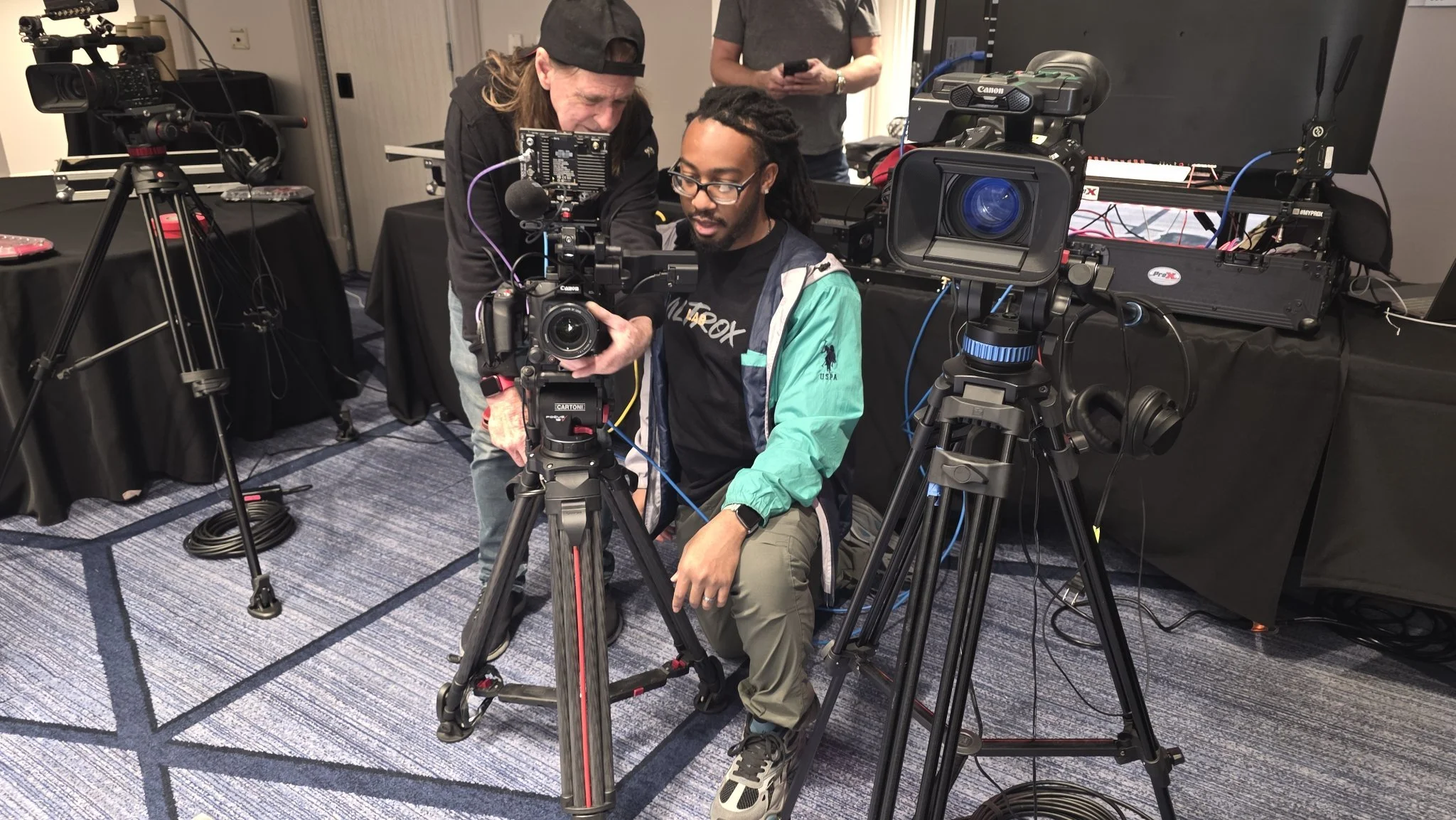 bts-livestream-03.jpg