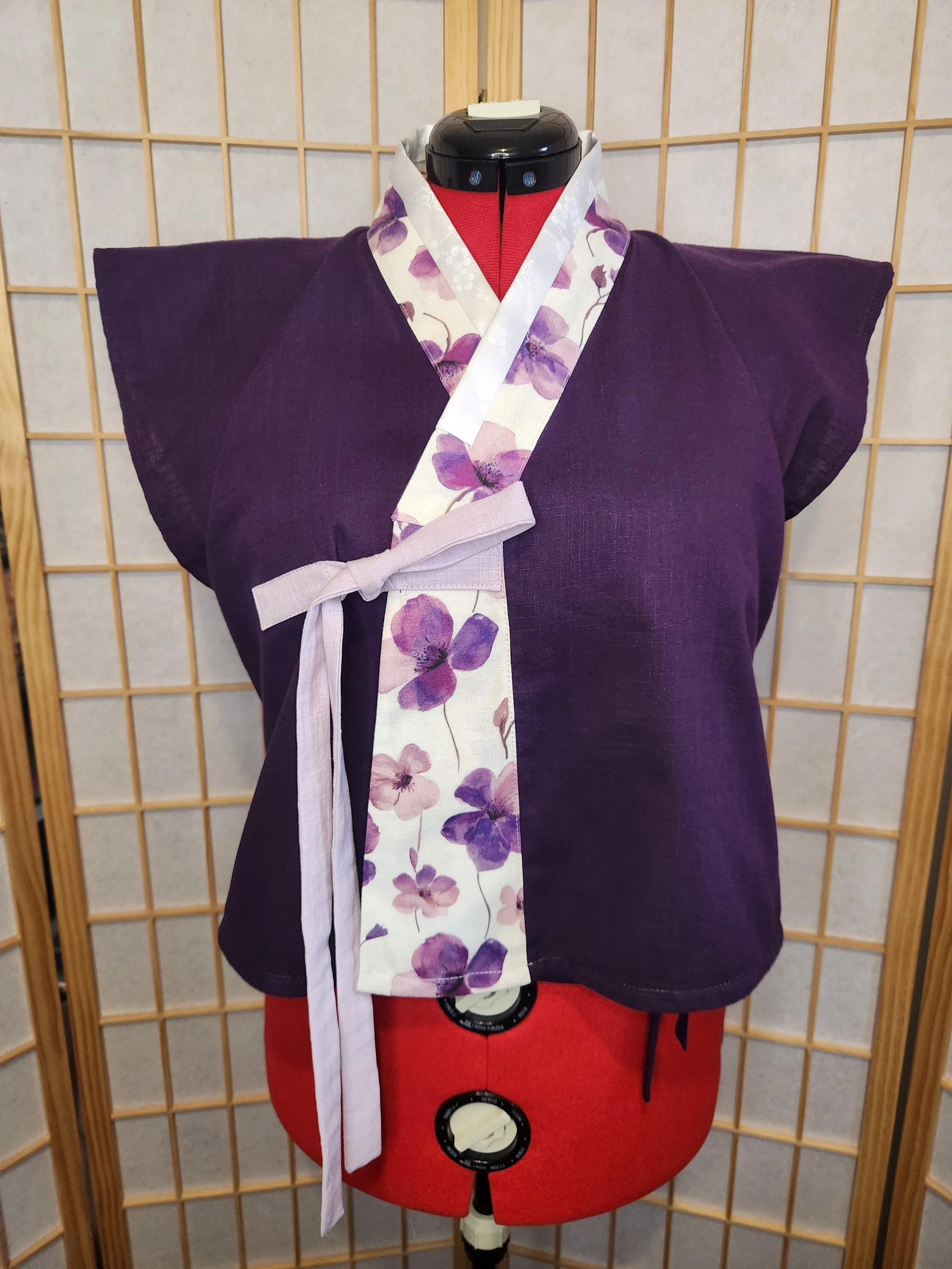 [XL] Contemporary Hanbok Mid Style Top - Violets V4