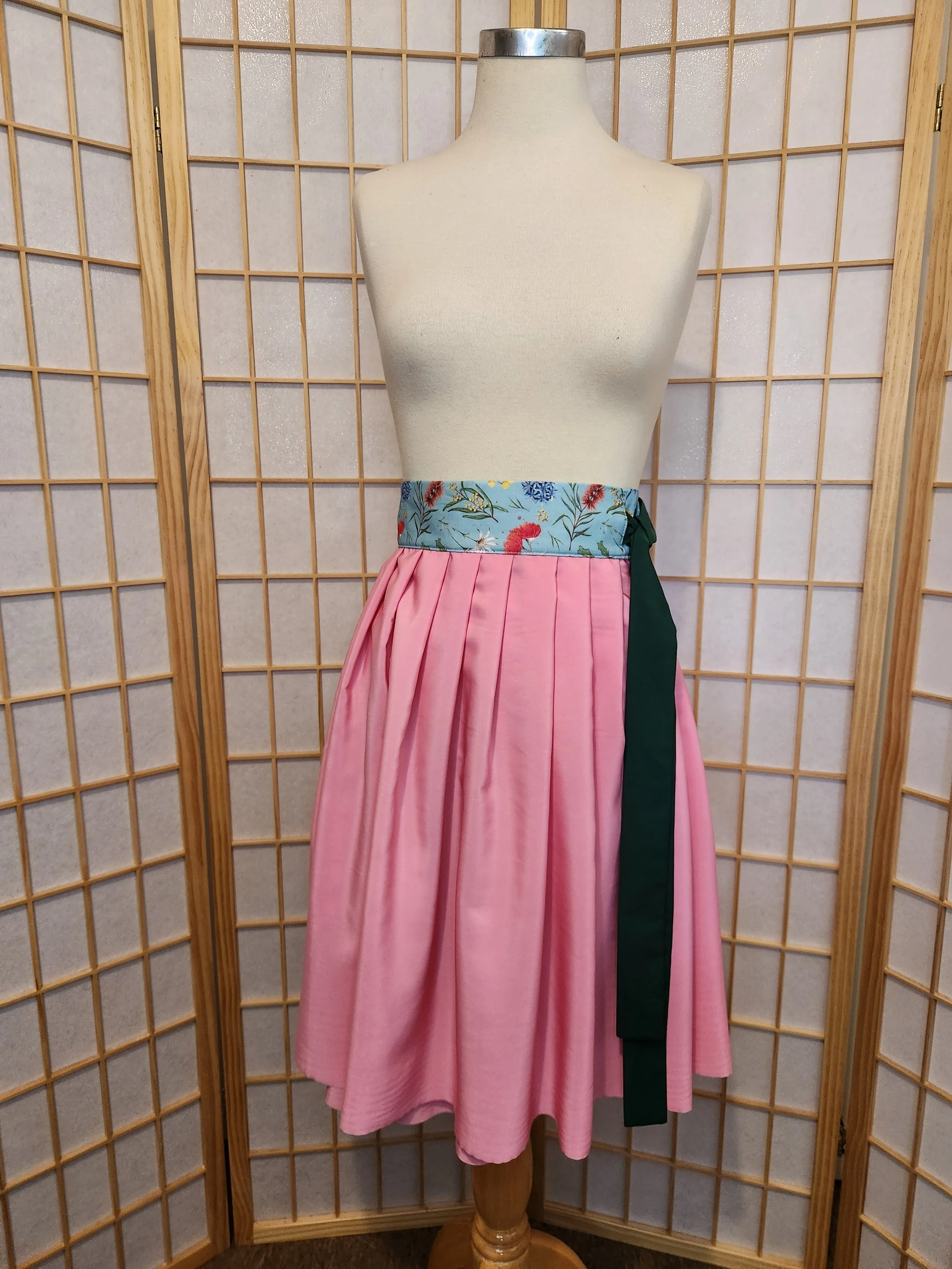 Contemporary Hanbok Skirt - Un-lined Pink & Blue Native Print [Extra-Wide]