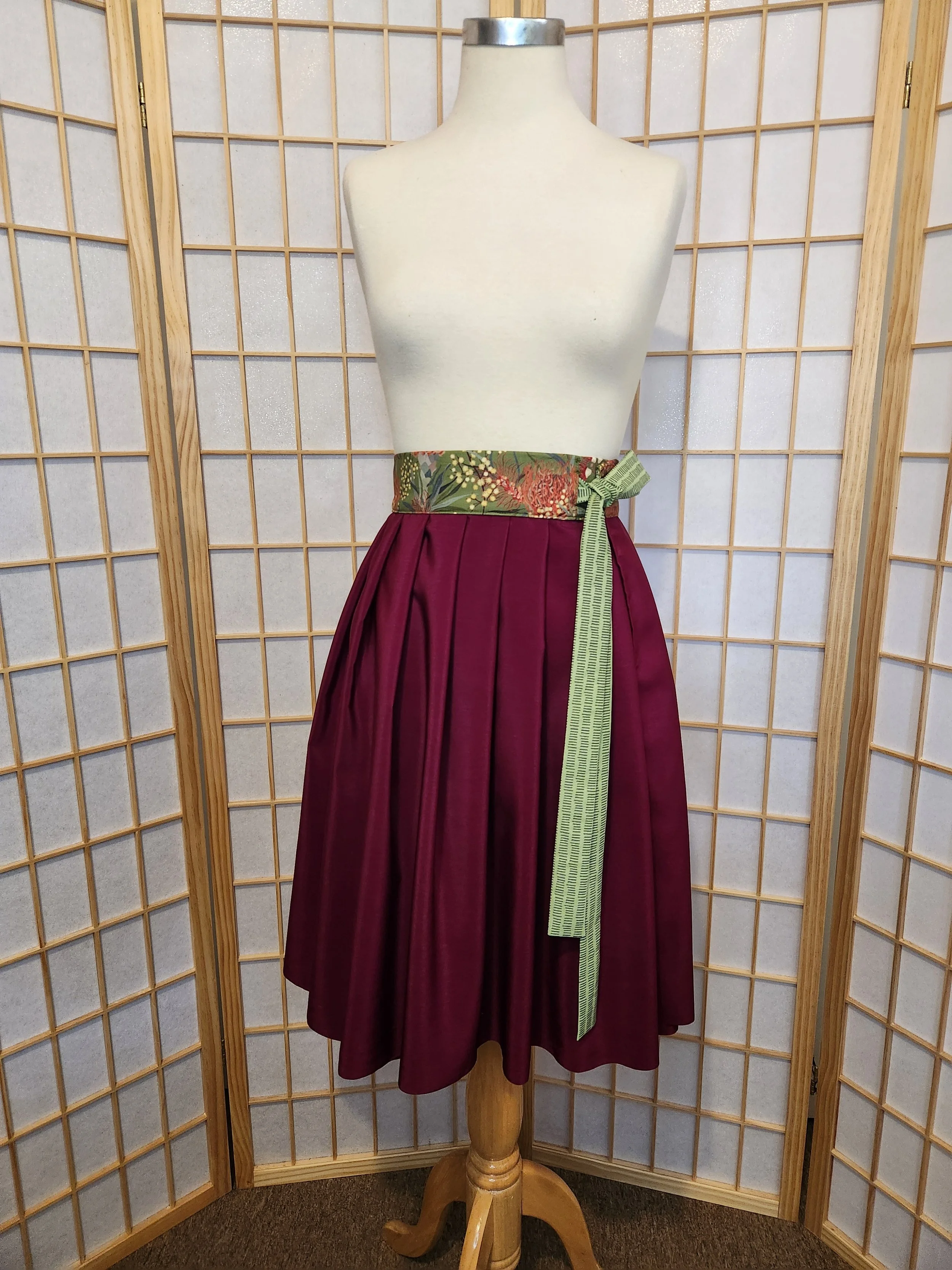 Contemporary Hanbok Skirt - Un-lined Wine & Green Native Print [Extra-Wide]
