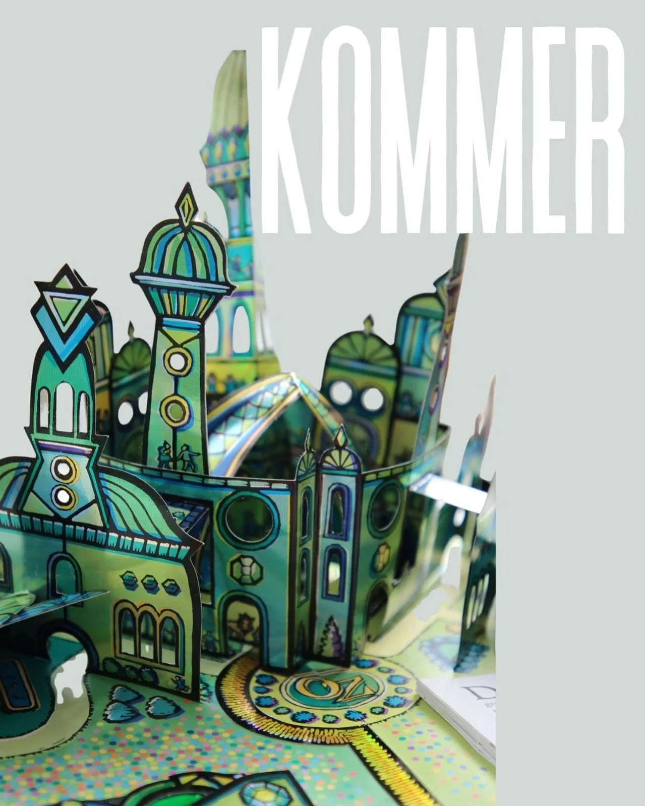 ✨ TAKK 2025, VELKOMMEN 2026 ✨

Takk til deg som kj&oslash;per b&oslash;kene v&aring;re, anbefaler dem videre, heier og hever stemmen for et lite forlag &ndash; dere er grunnen til at vi kan fortsette💛 

2026 ligger foran oss, og som lite forlag bety