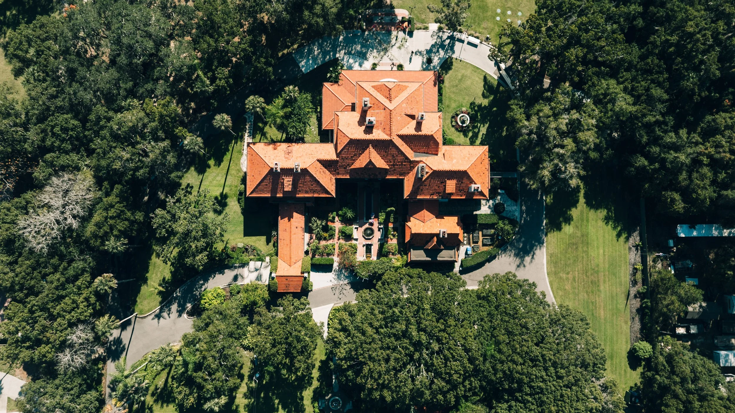 Ashley &amp; Thomas | Sydonie Mansion Wedding Photography in Mount Dora, Florida