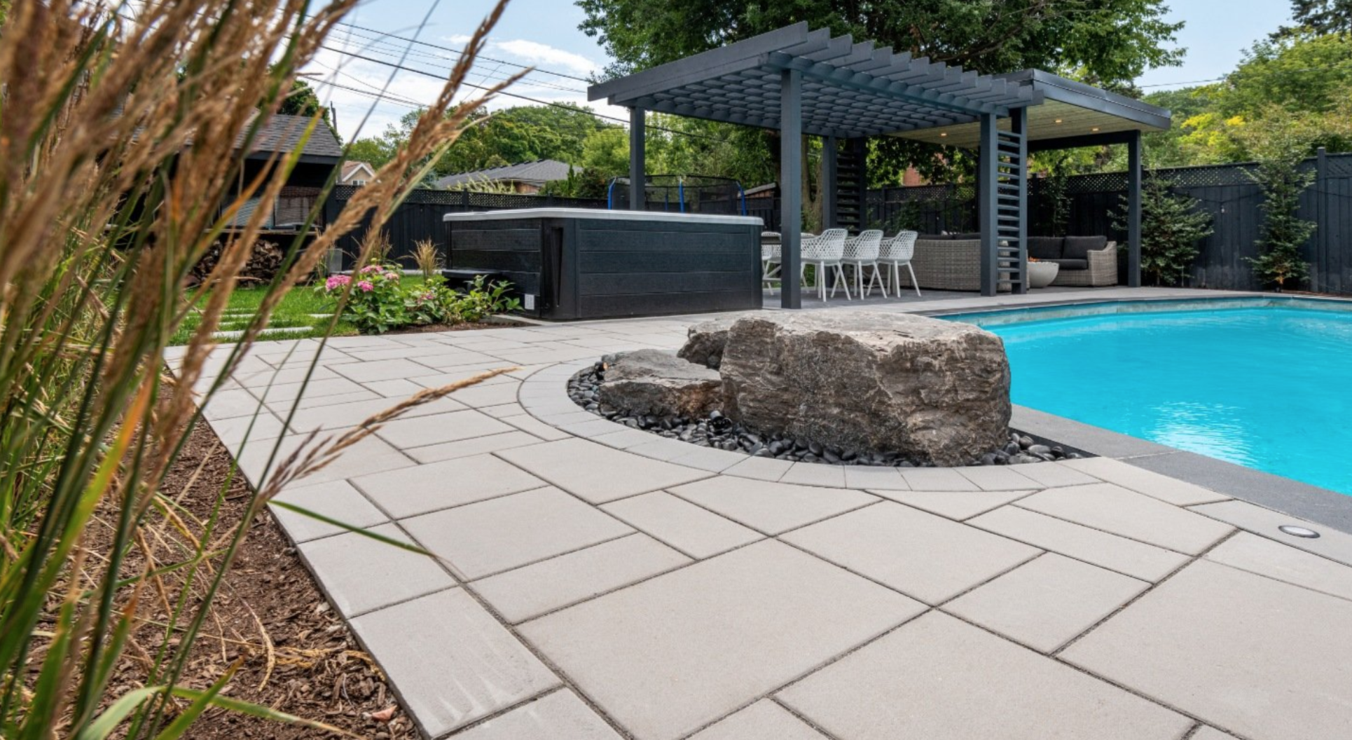 4 Privacy Tips Surrounding an Inground Pool in the Canton and Novi, MI Areas